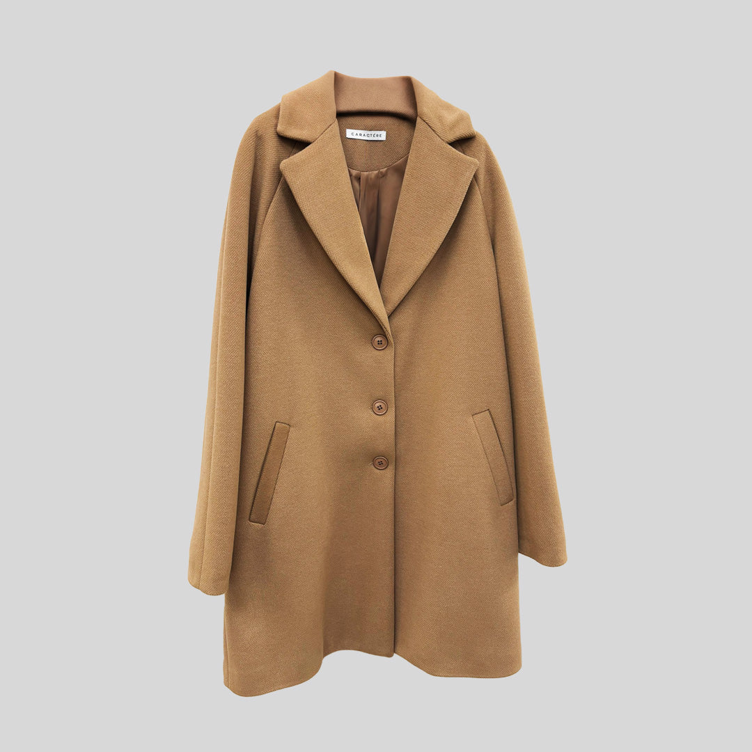 Cappotto corto con bottoni