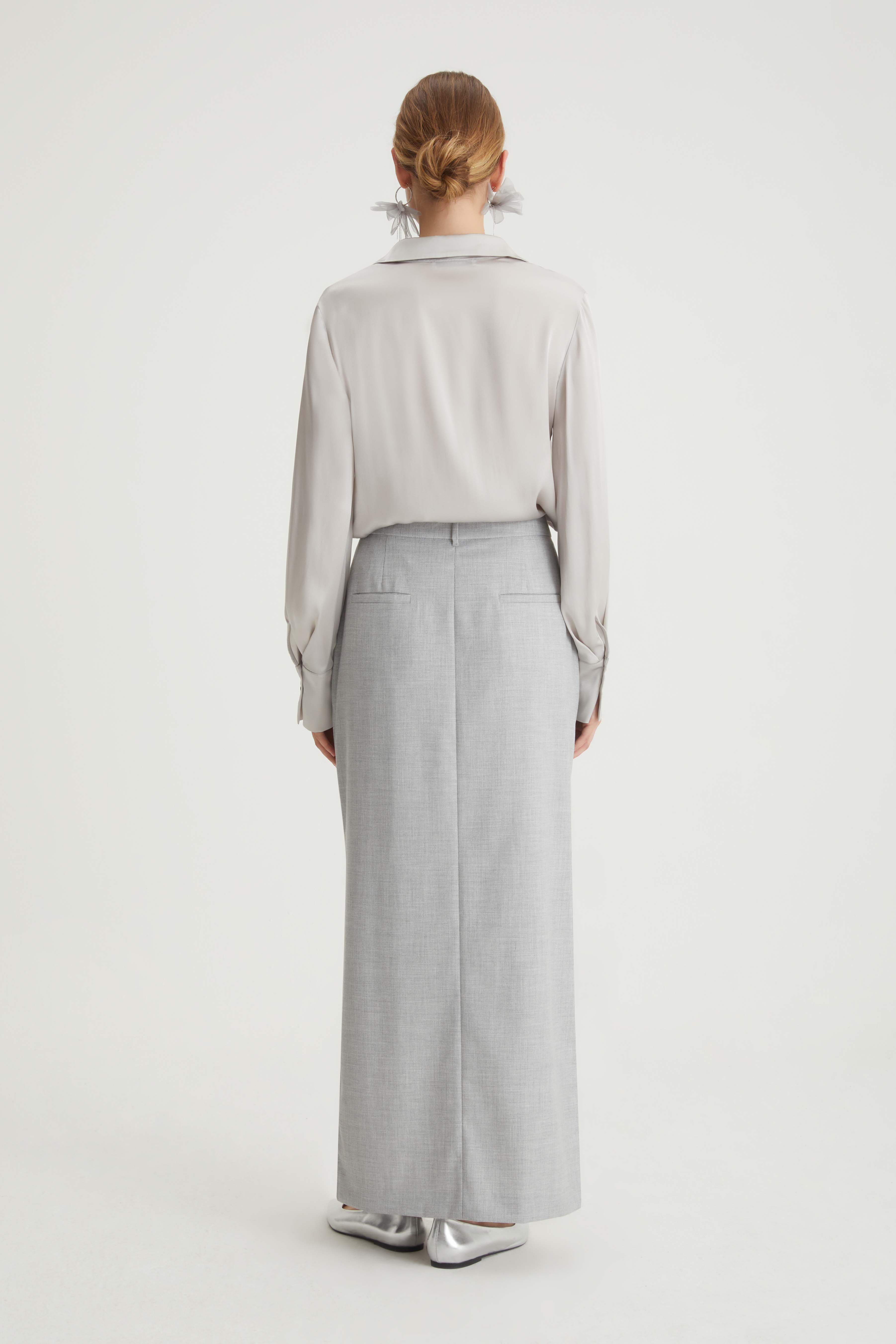 Pencil skirt with slit