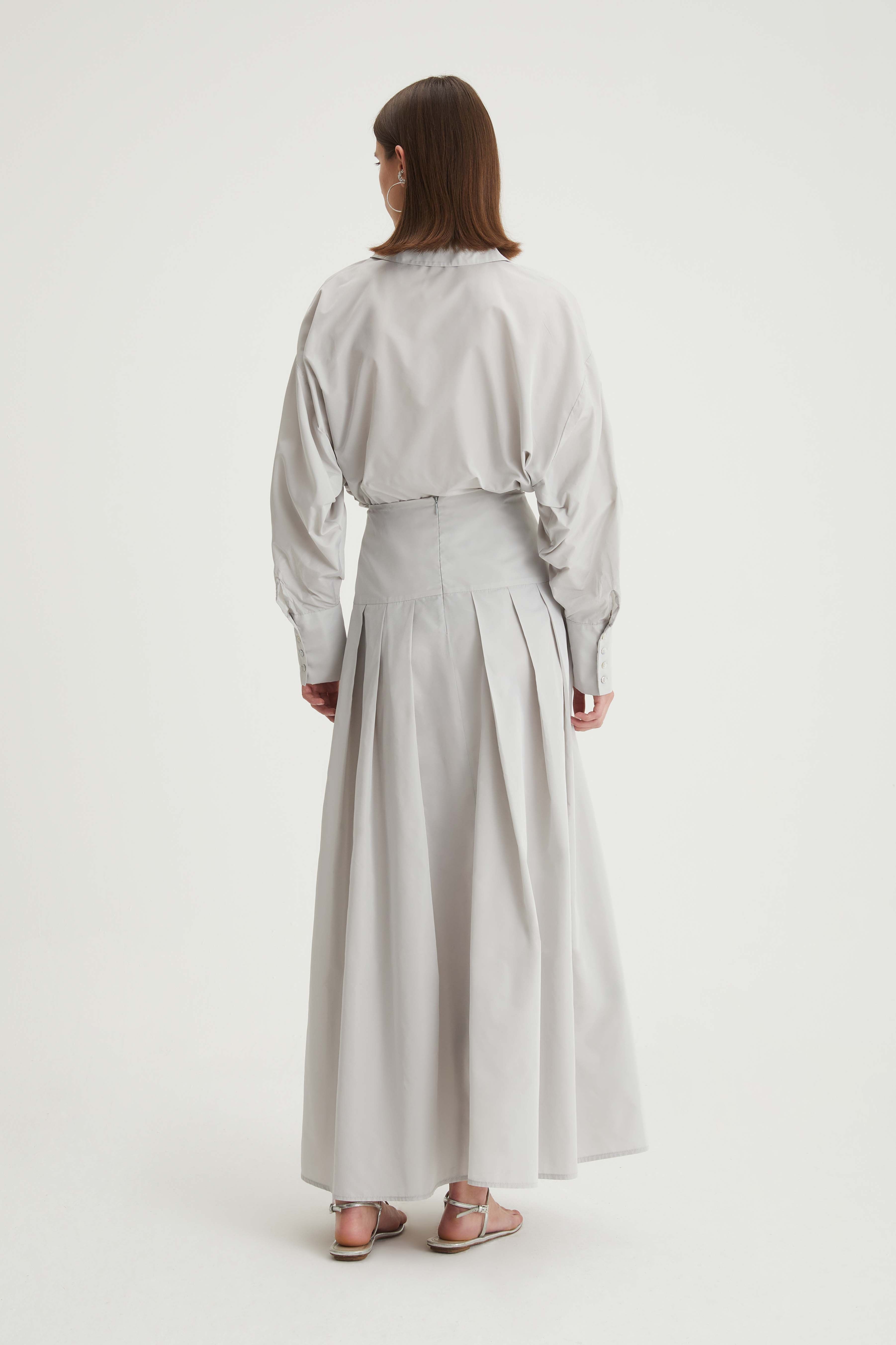 Long wide skirt