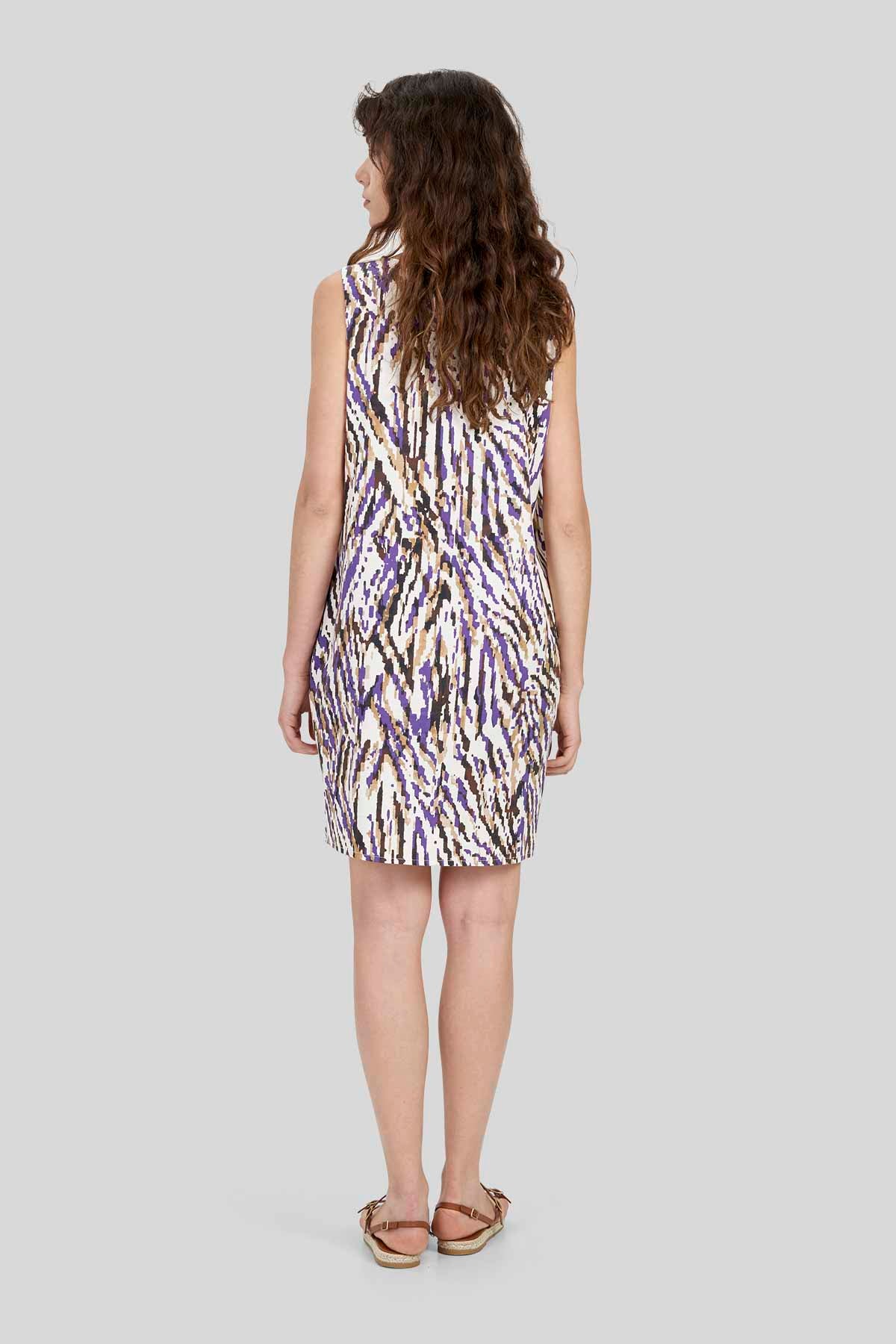 Abito corto in gabardina stretch