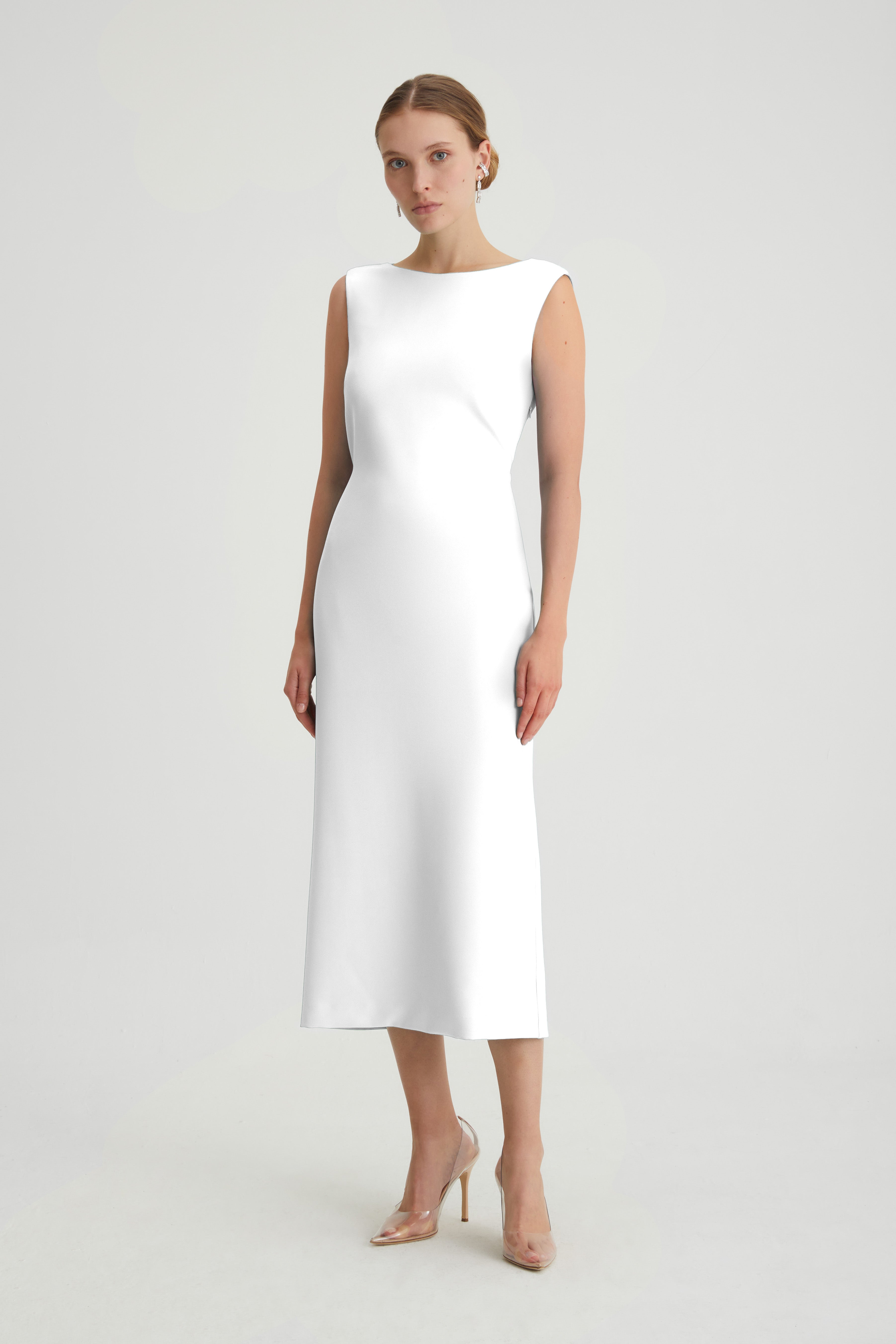 Abito midi smanicato