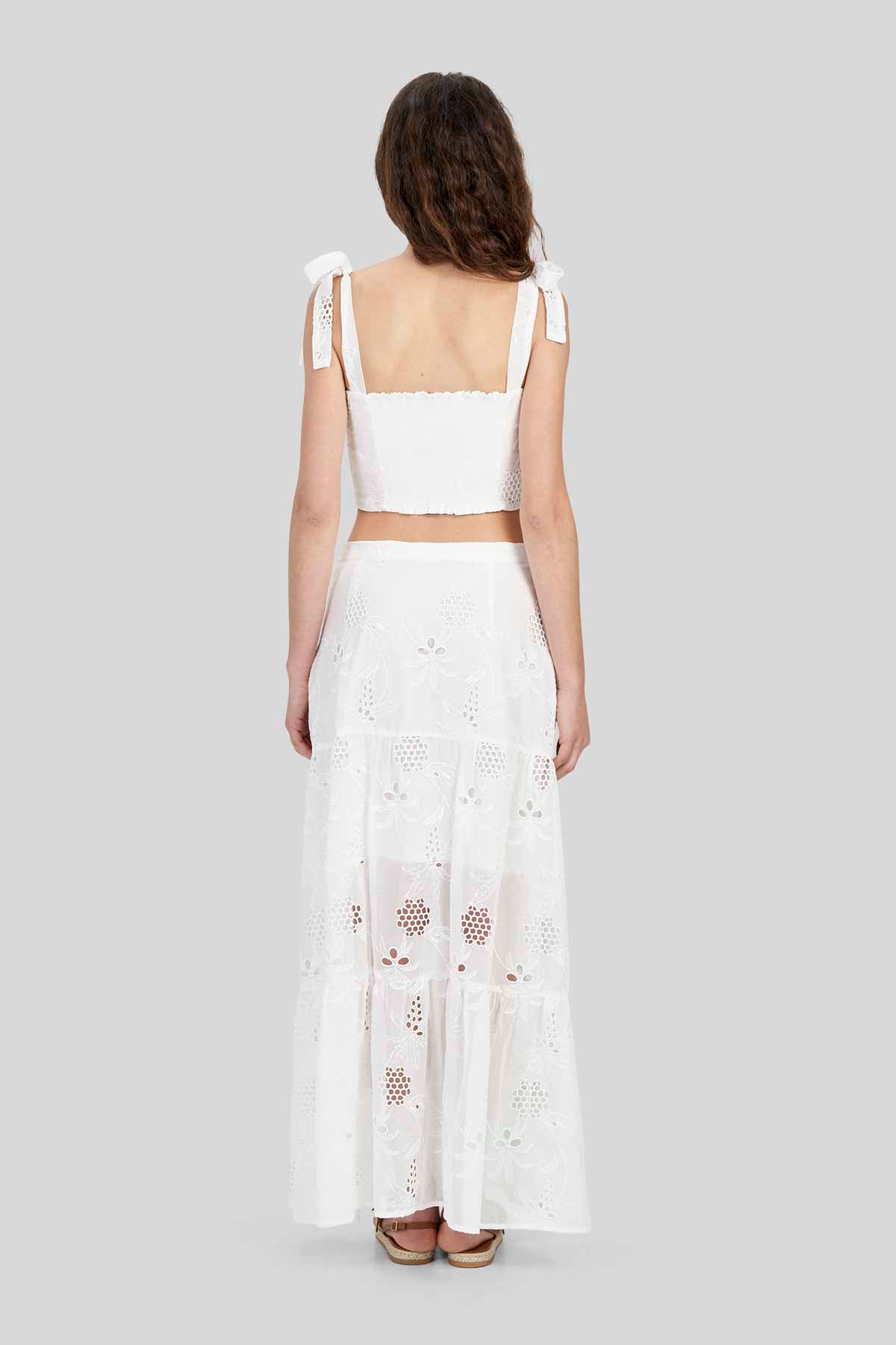 Top Cropped in Mussola