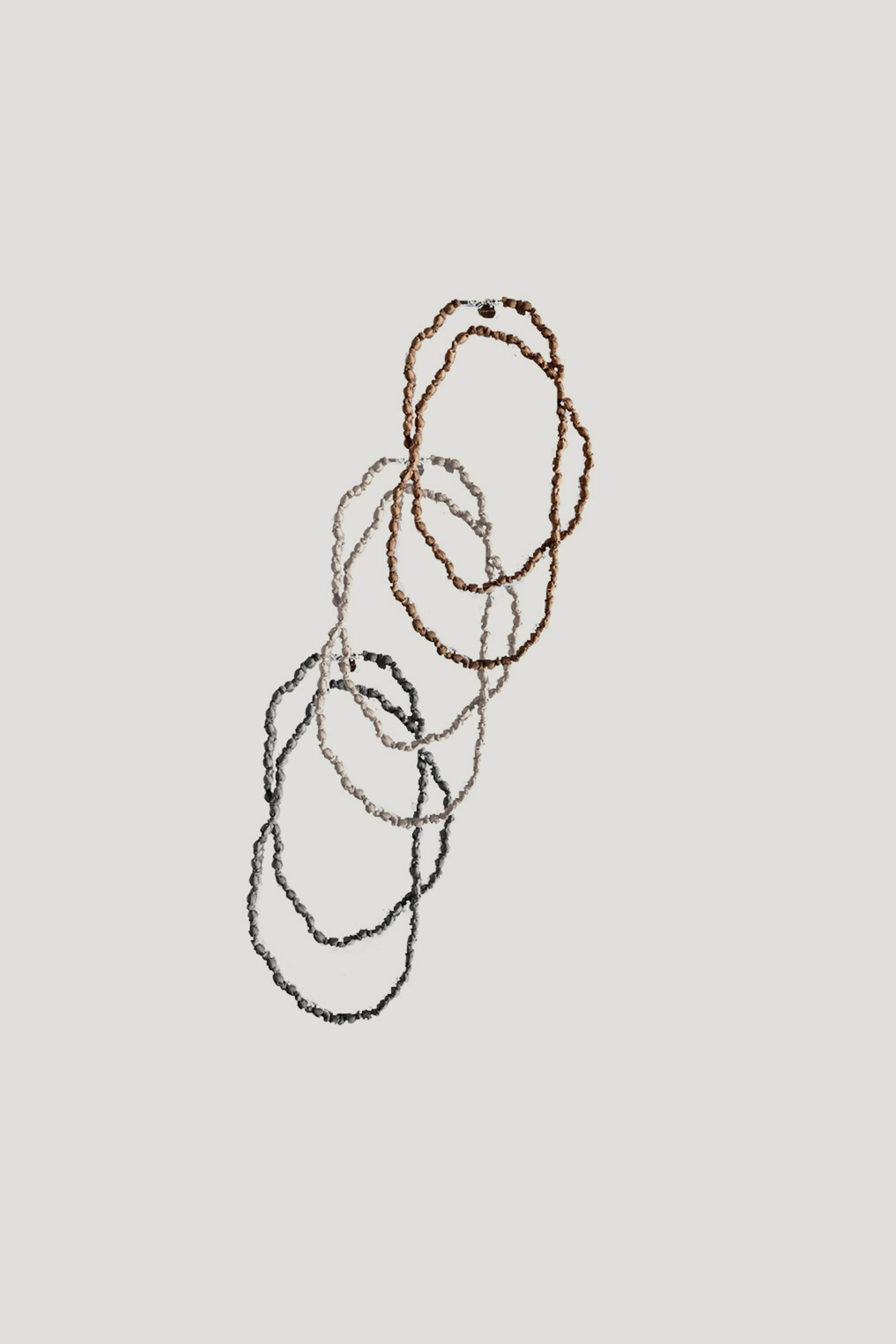 Collana doppia con pietre