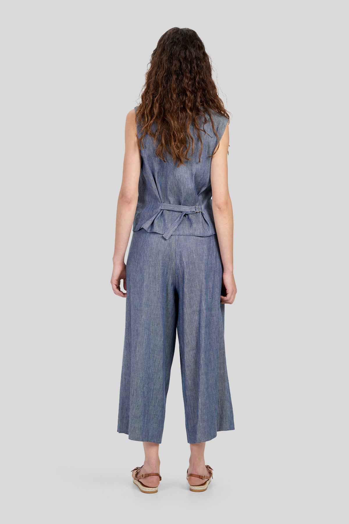Pantaloni cropped in lino/viscosa stretch