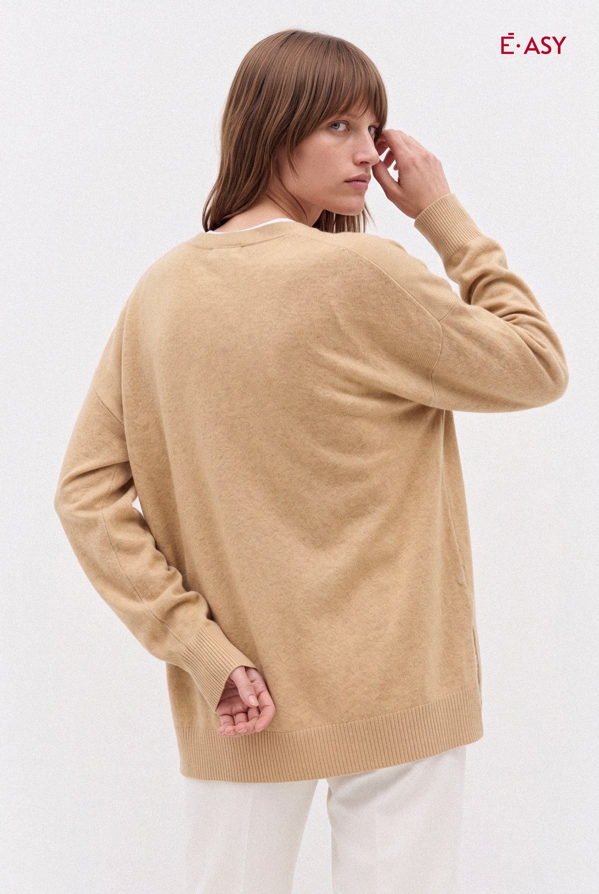 Cardigan Donna con Scollo a V e Bottoni