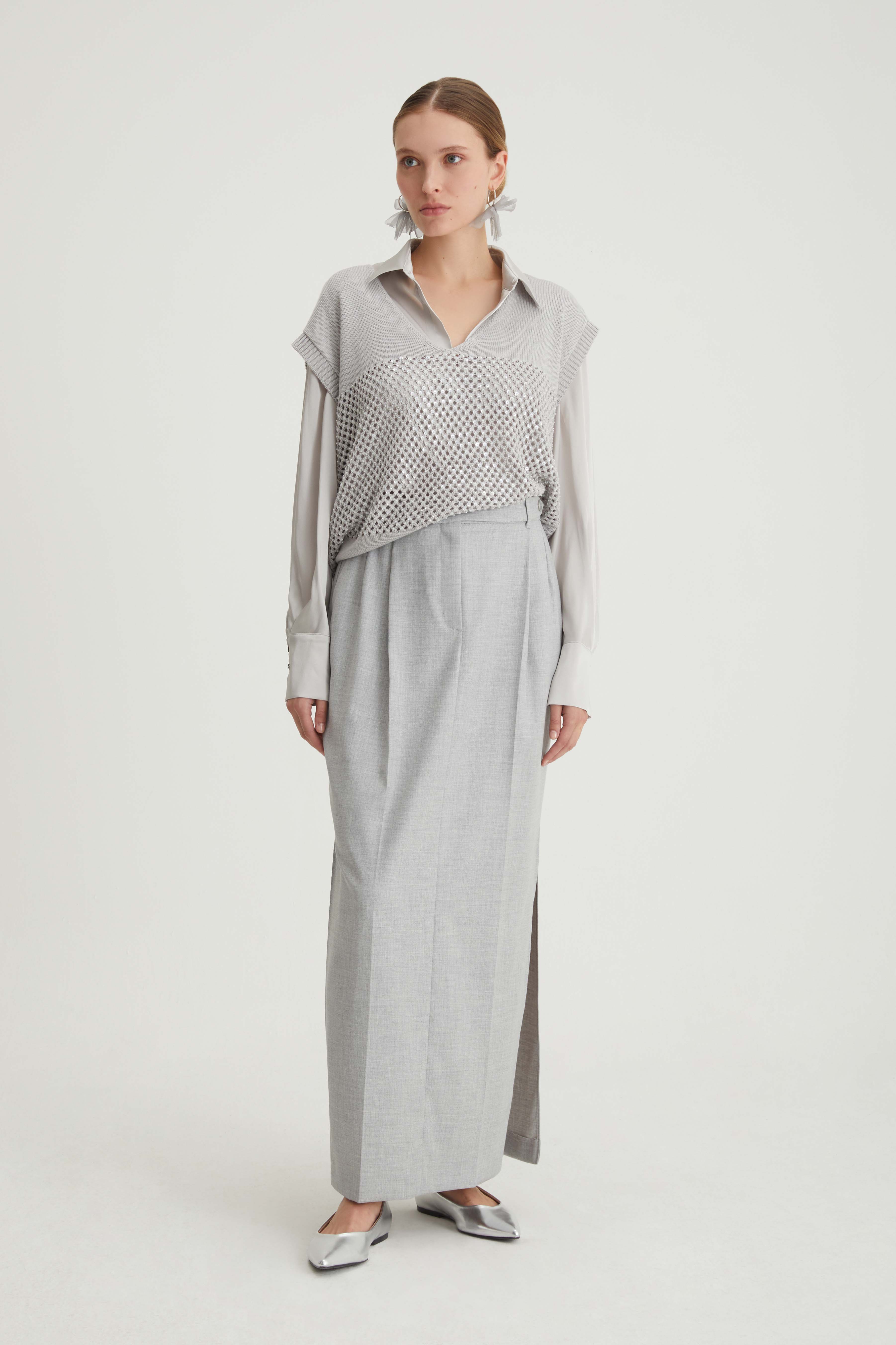 T-shirt in cotone con scollo a V