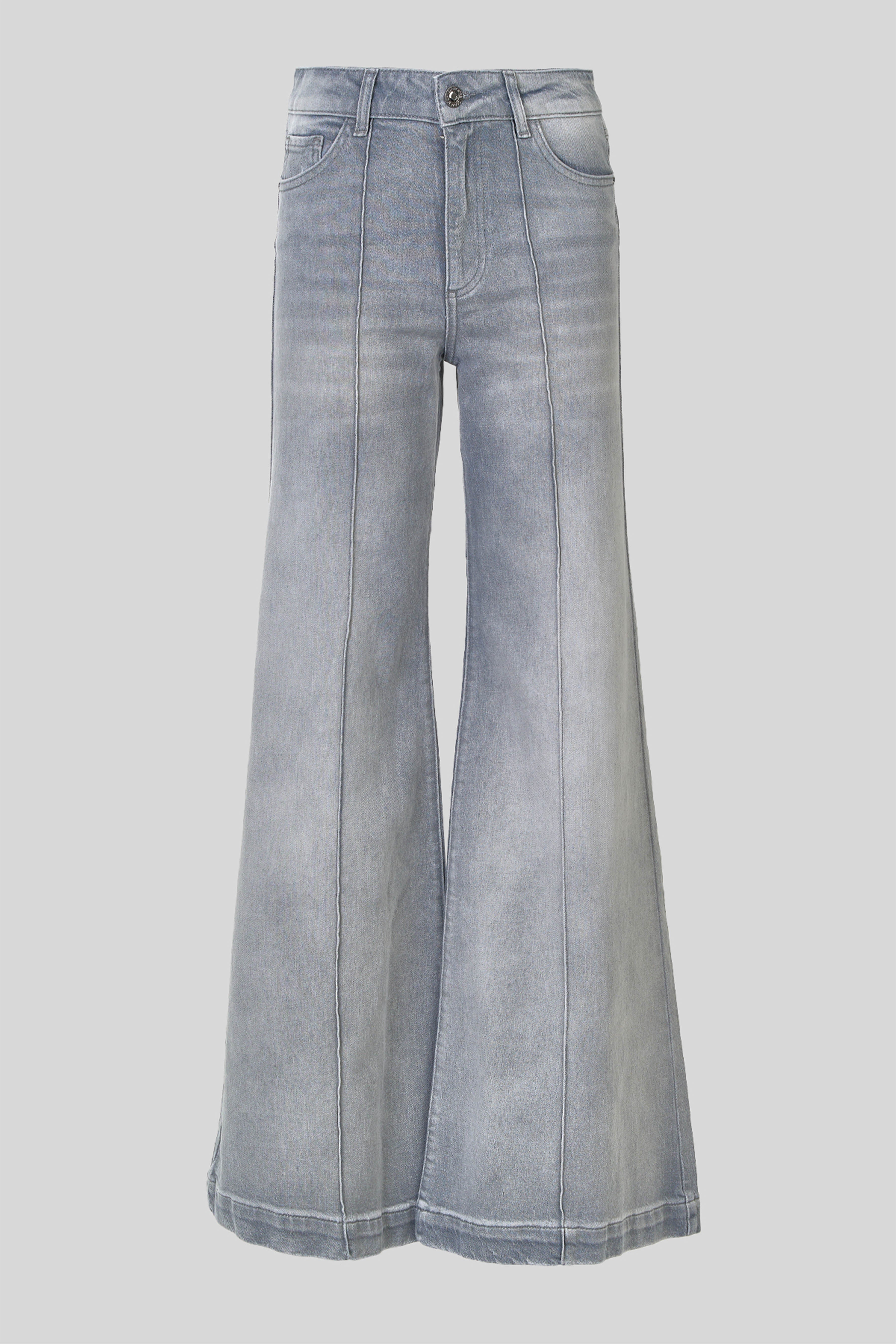 Jeans con gamba larga