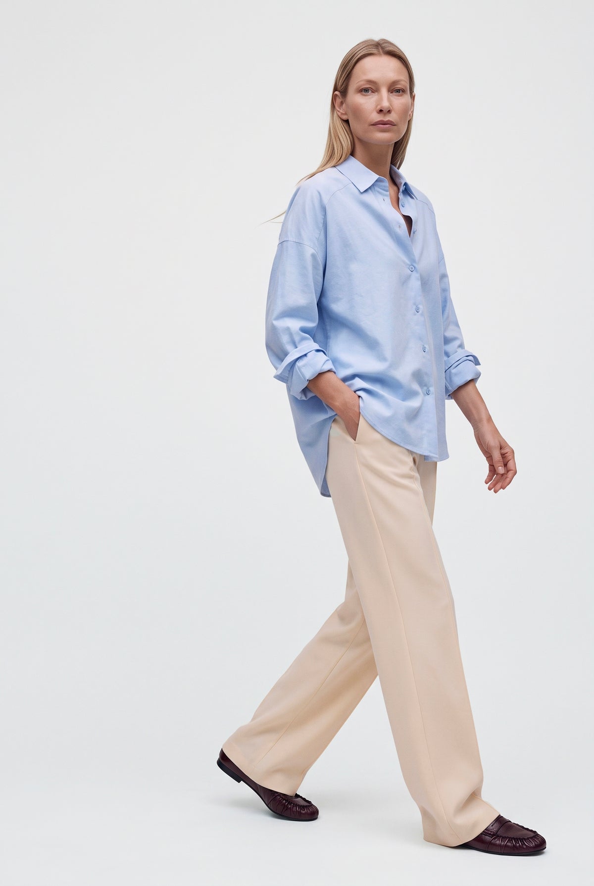 Pantalone Palazzo in Crepe dalla Linea Fluida
