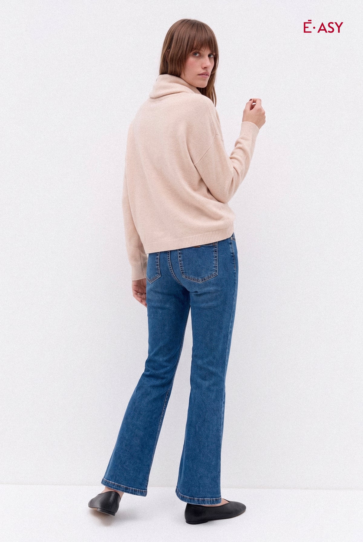Pantalone a Trombetta in Denim