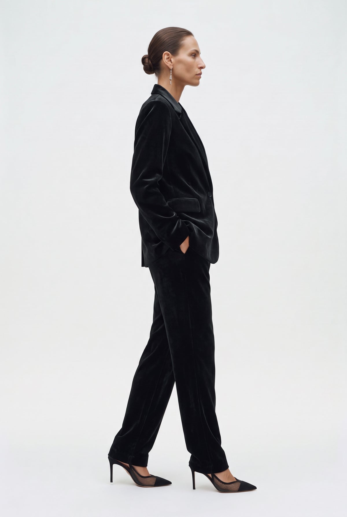 Tailleur in velluto giacca monopetto e pantalone fluido - Caractère