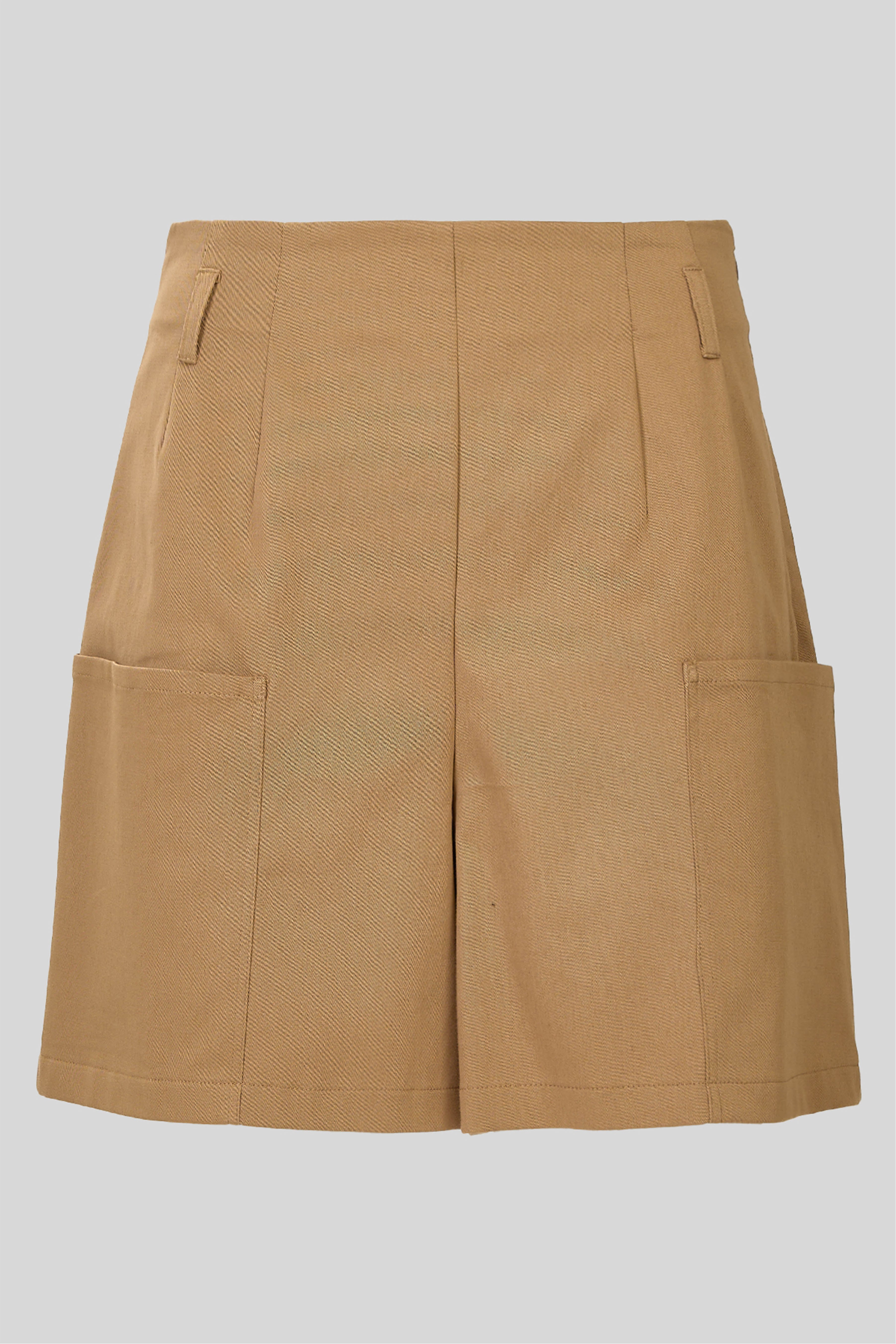 Shorts a vita alta