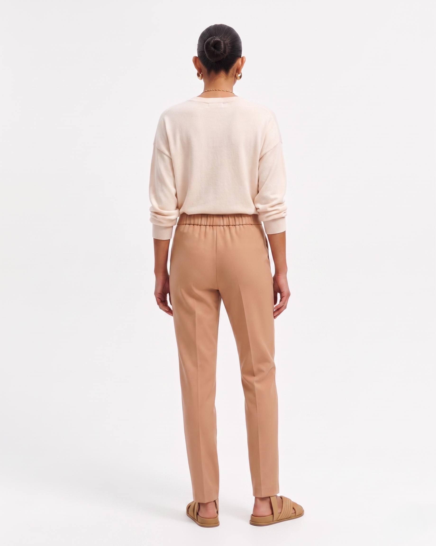 Pantalone a sigaretta con elastico sul retro