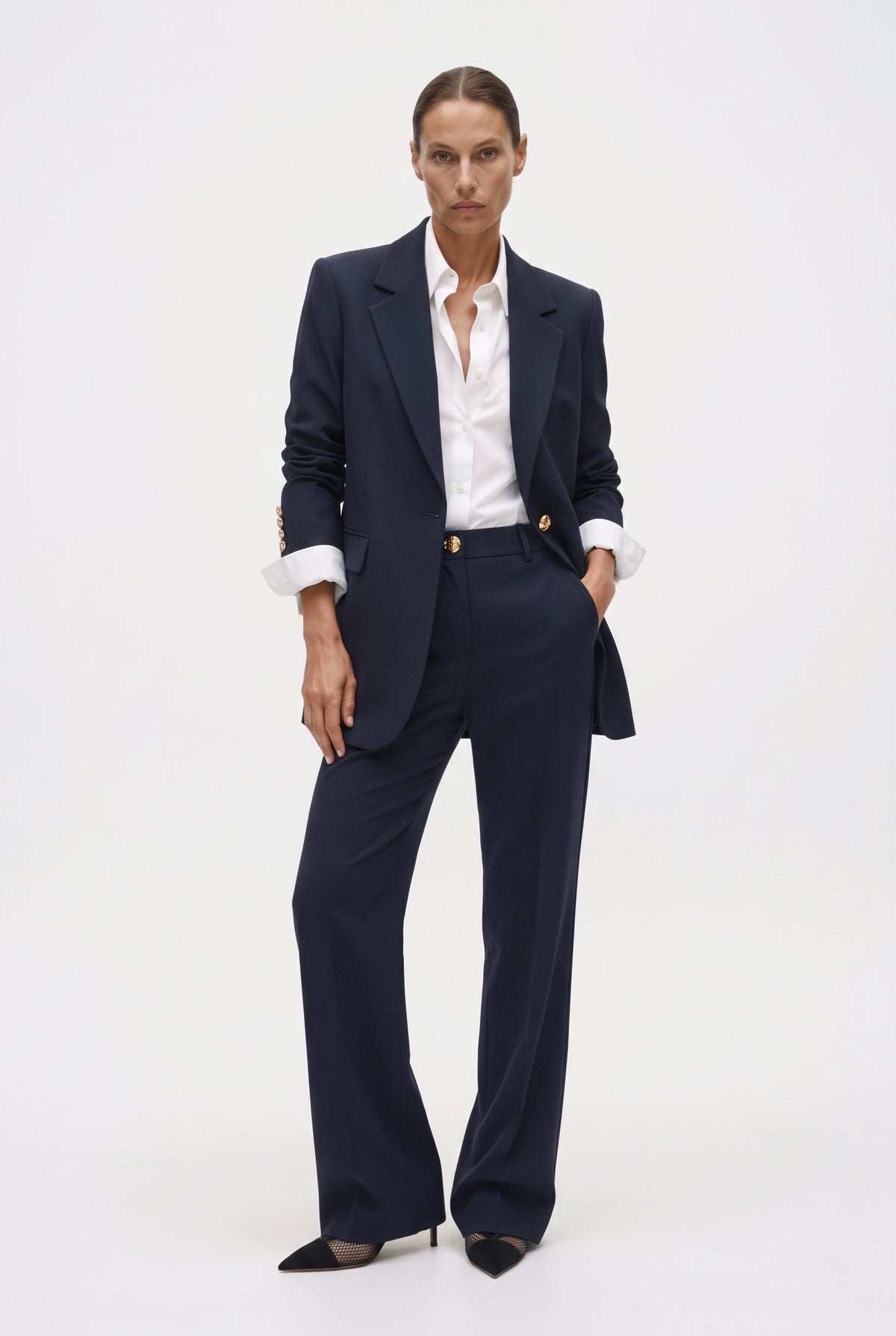 Tailleur giacca corta doppiopetto e pantalone gamba dritta in crepe - Caractère
