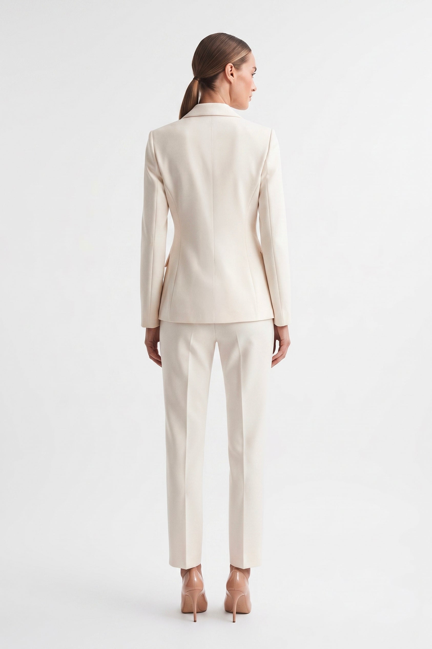 Tailleur Punto Milano Giacca Monopetto e Pantalone a Sigaretta Latte