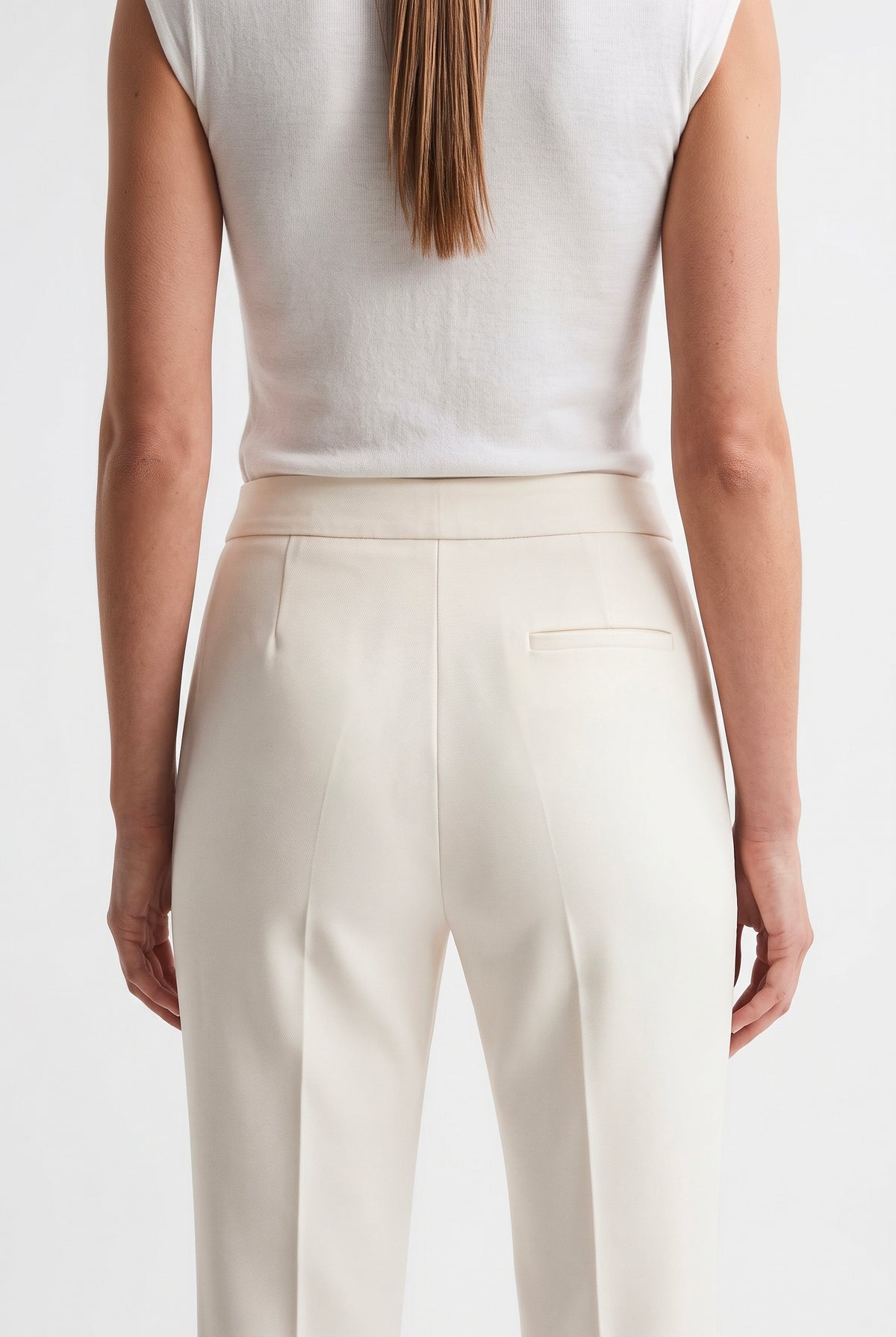 Tailleur Punto Milano Giacca Monopetto e Pantalone a Sigaretta Latte