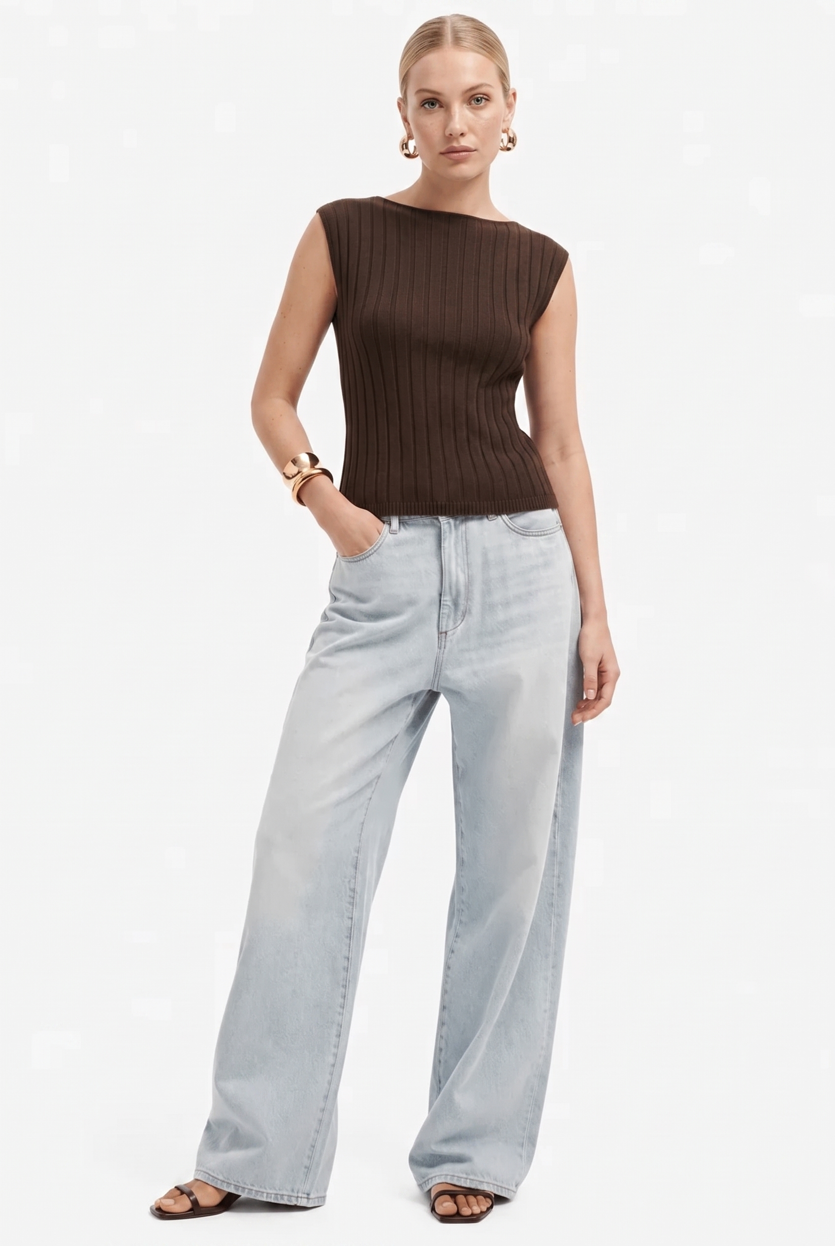 Maglia Donna a Costine in Viscosa con Spalline Larghe – Essenziale Femminile