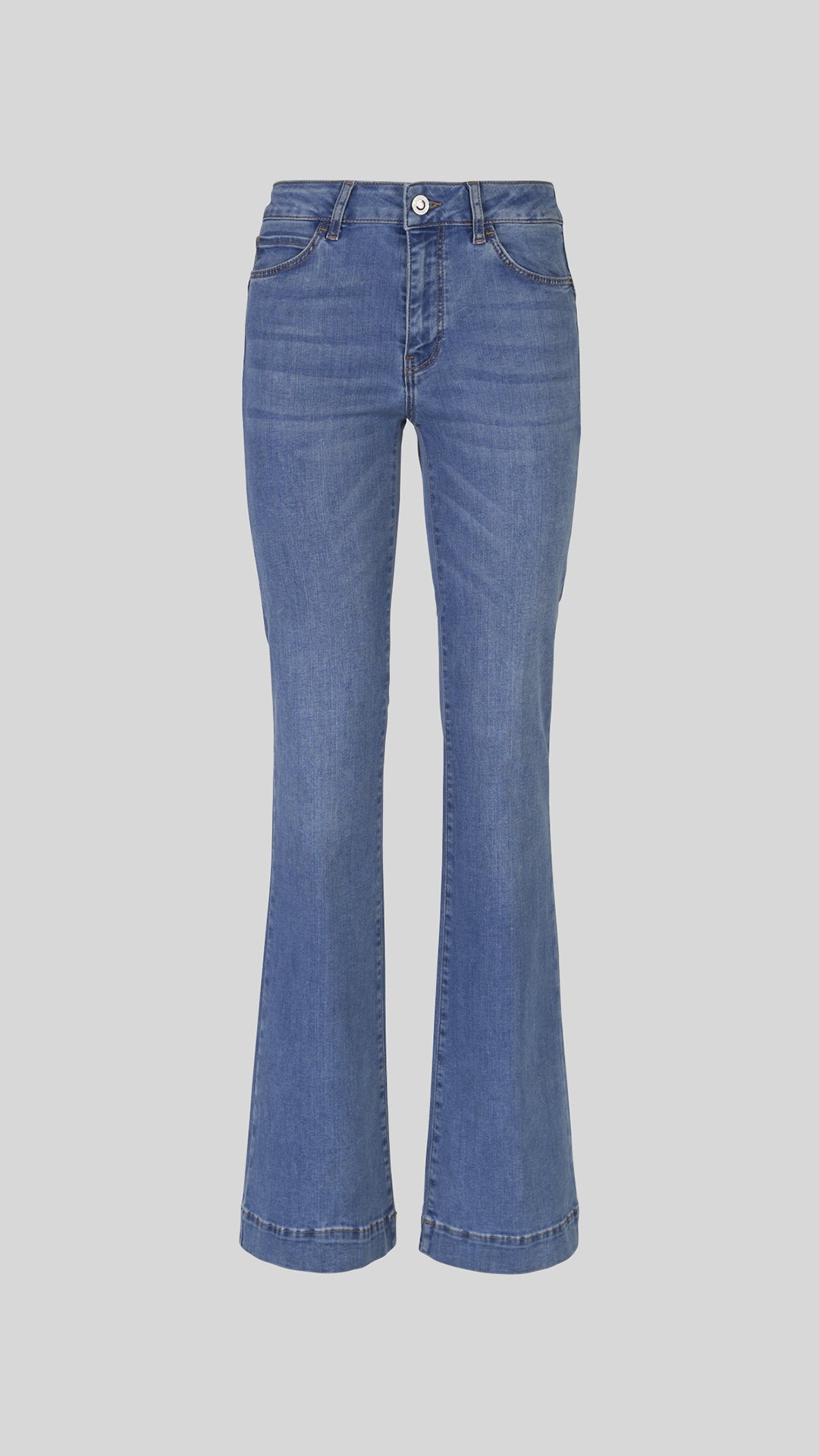 Jeans a zampa - Caractère