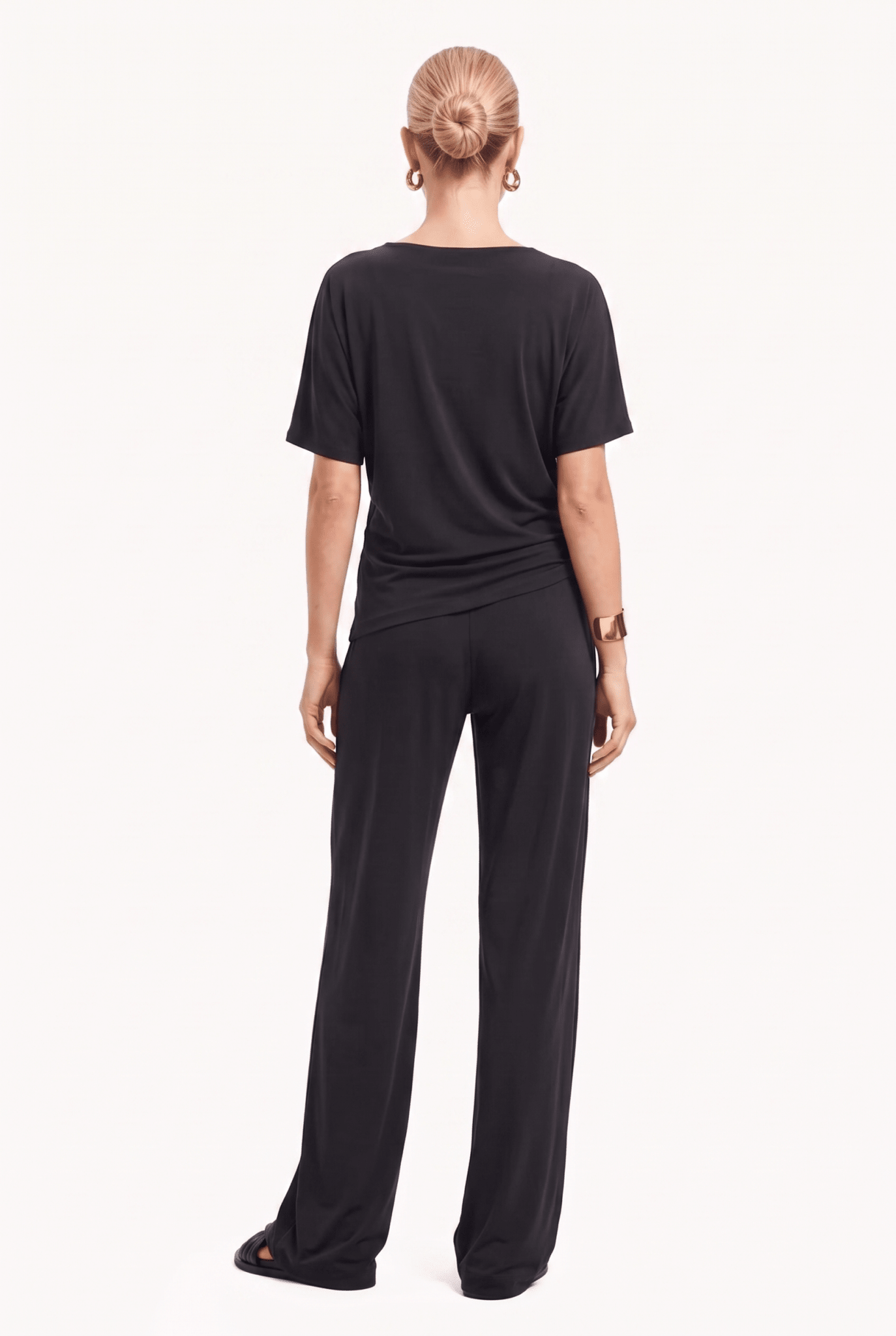 Pantalone Donna Palazzo in Jersey Fluido – Elegante Comfort per Ogni Occasione - Caractère