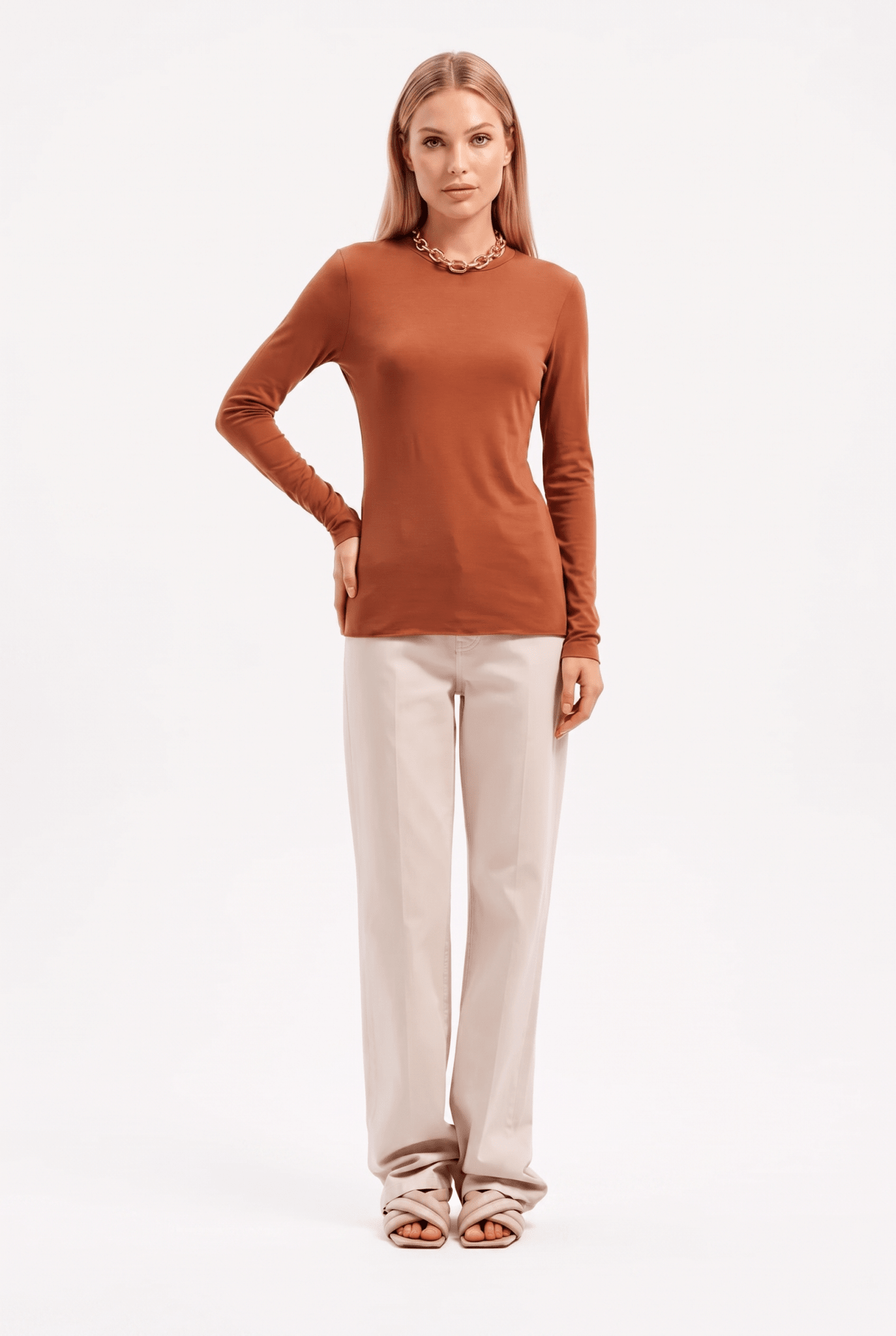 T-Shirt Donna a Manica Lunga con Scollo Rotondo – Essenziale Seconda Pelle - Caractère