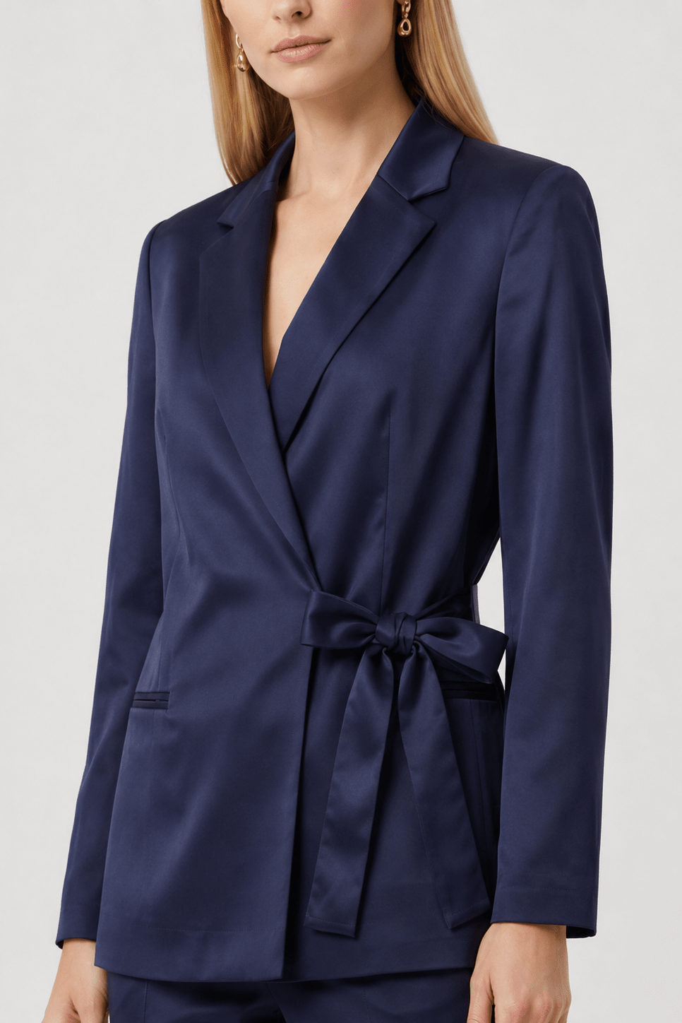 Tailleur in Cotone Giacca con fiocco e Pantalone a Sigaretta - Caractère
