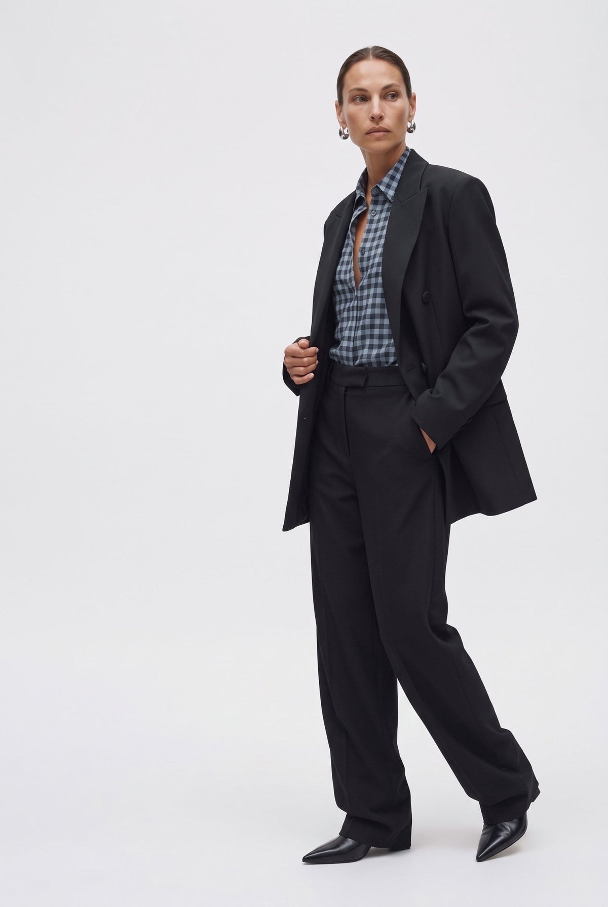 Tailleur in crepe giacca doppiopetto oversize e pantalone morbido - Caractère