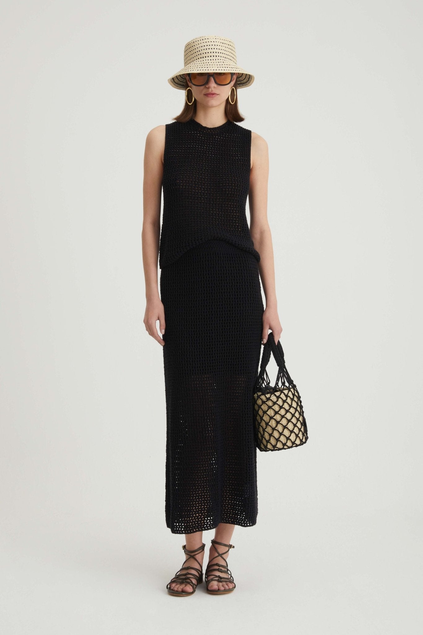 Top perforato - Caractère