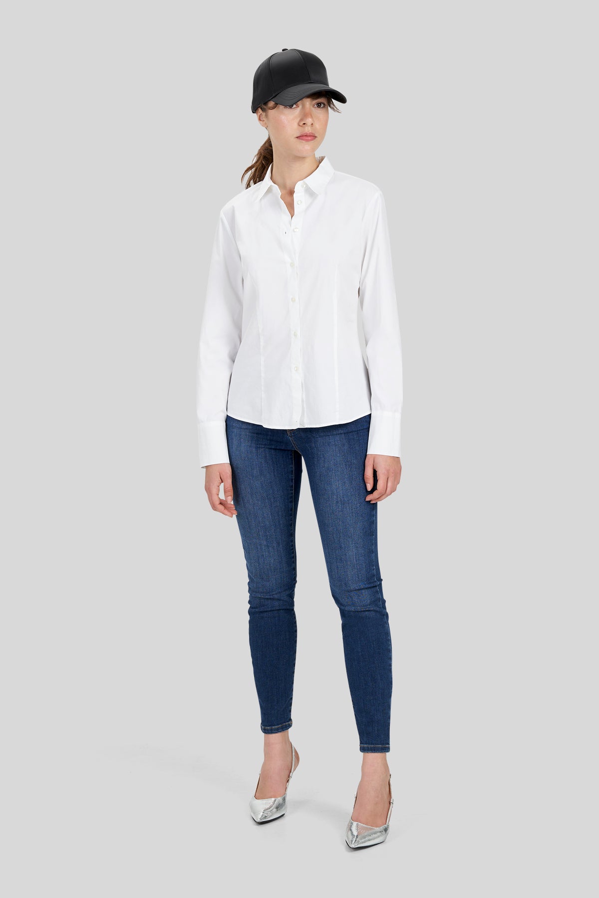 Camicia sciancrata in popeline
