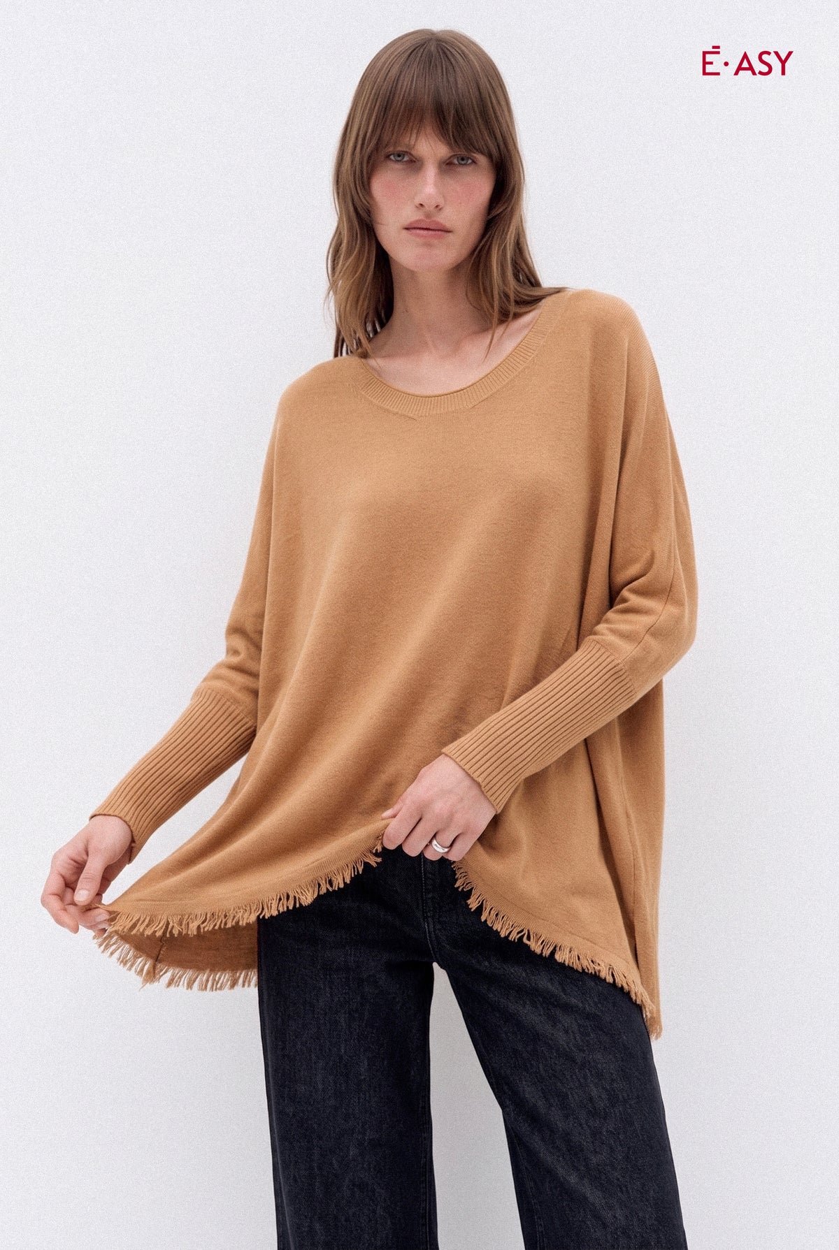 Maglione Donna Girocollo con Bordi Sfrangiati