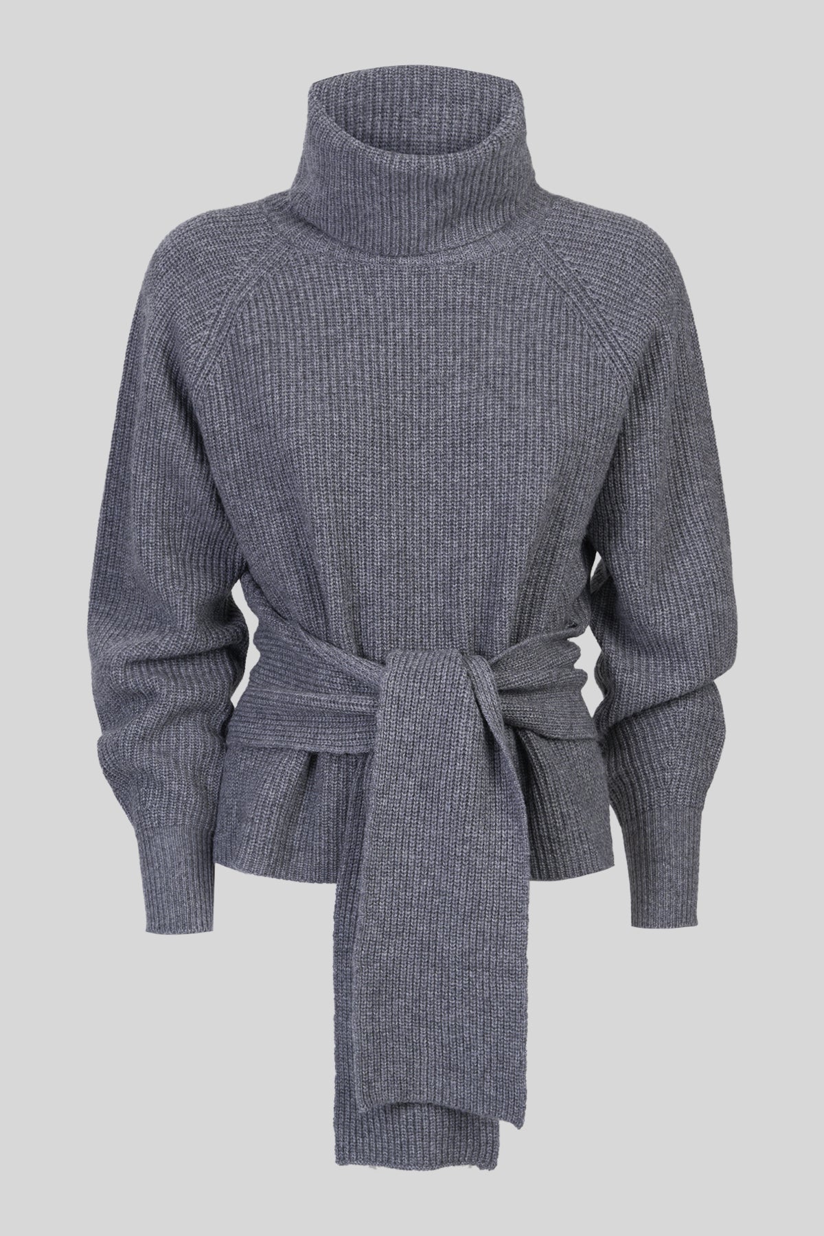 Maglia a coste con collo alto