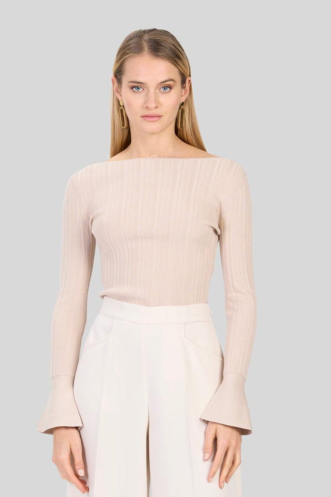 Maglia a coste con scollo a barca