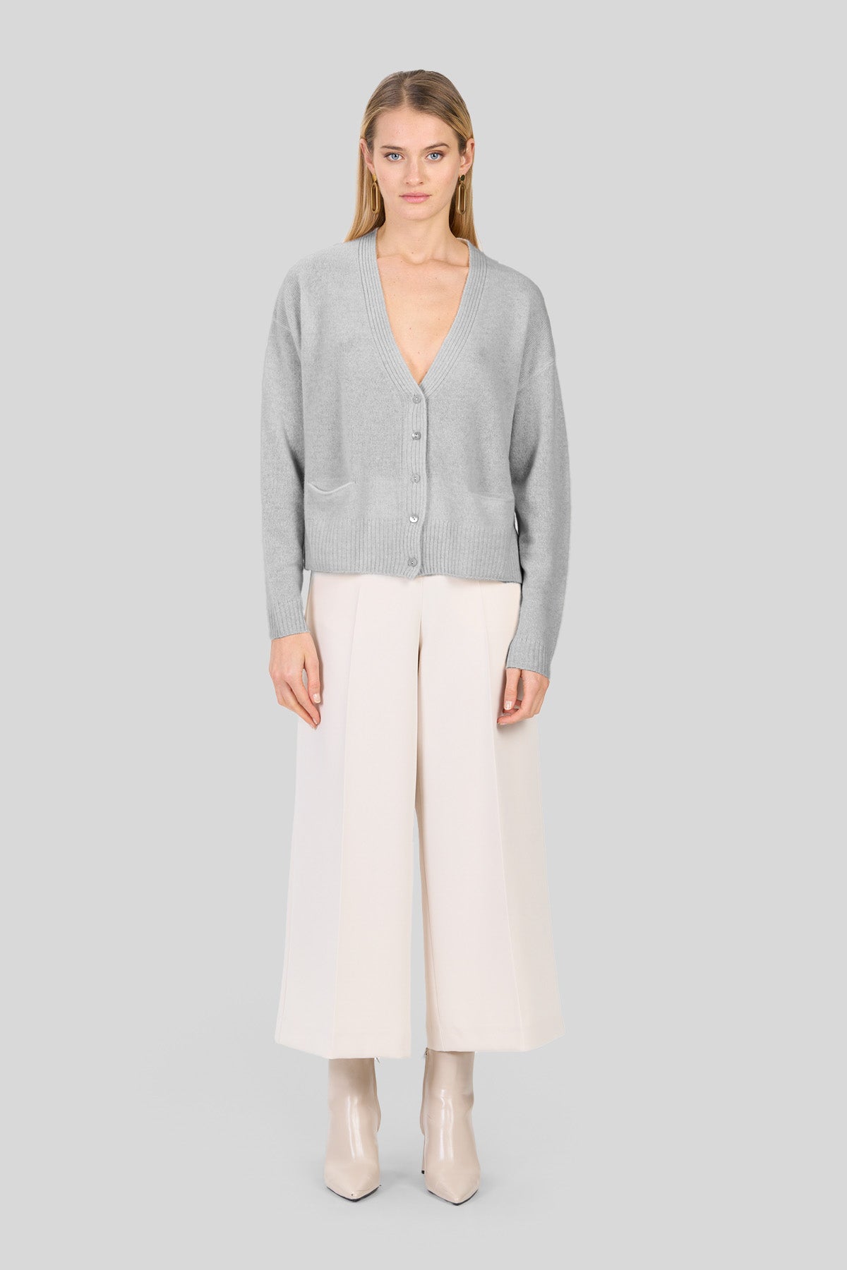 Cardigan con bottoni