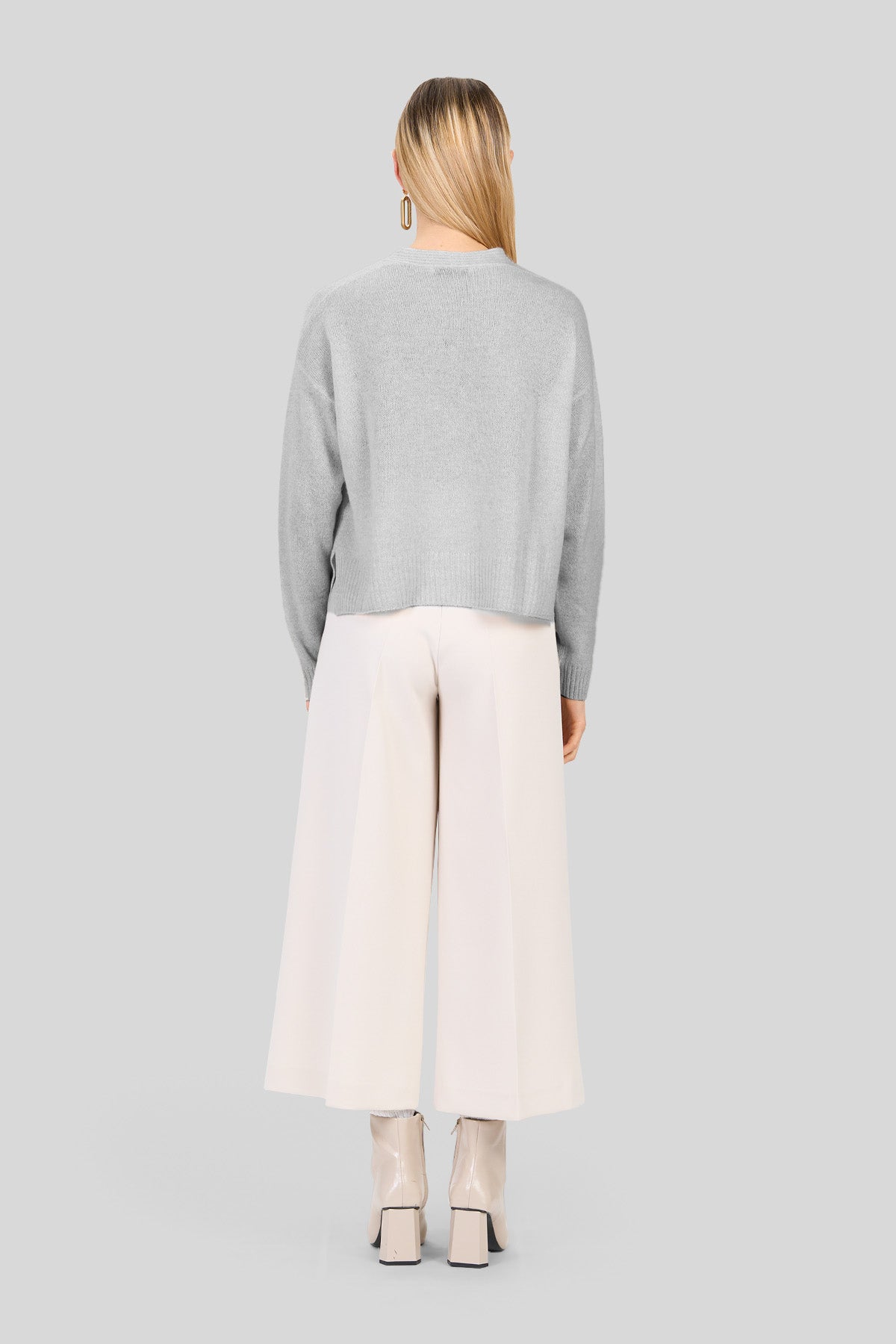 Cardigan con bottoni