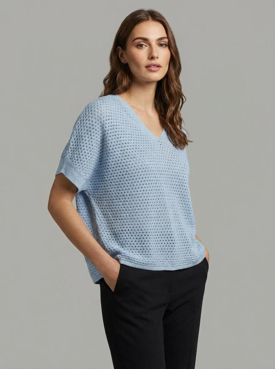 Maglia traforata con scollo a V