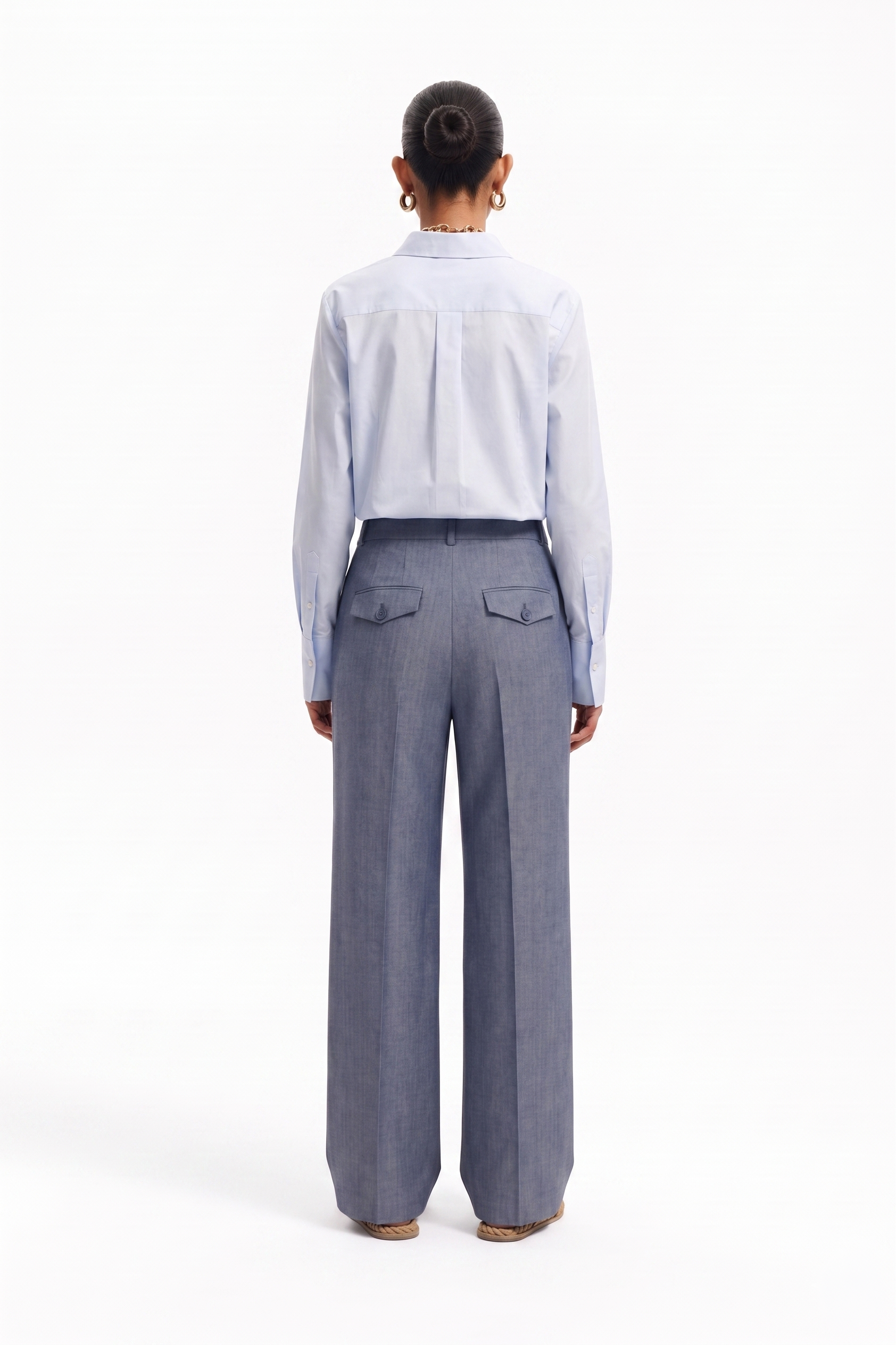 Pantalone sartoriale wide leg a vita media