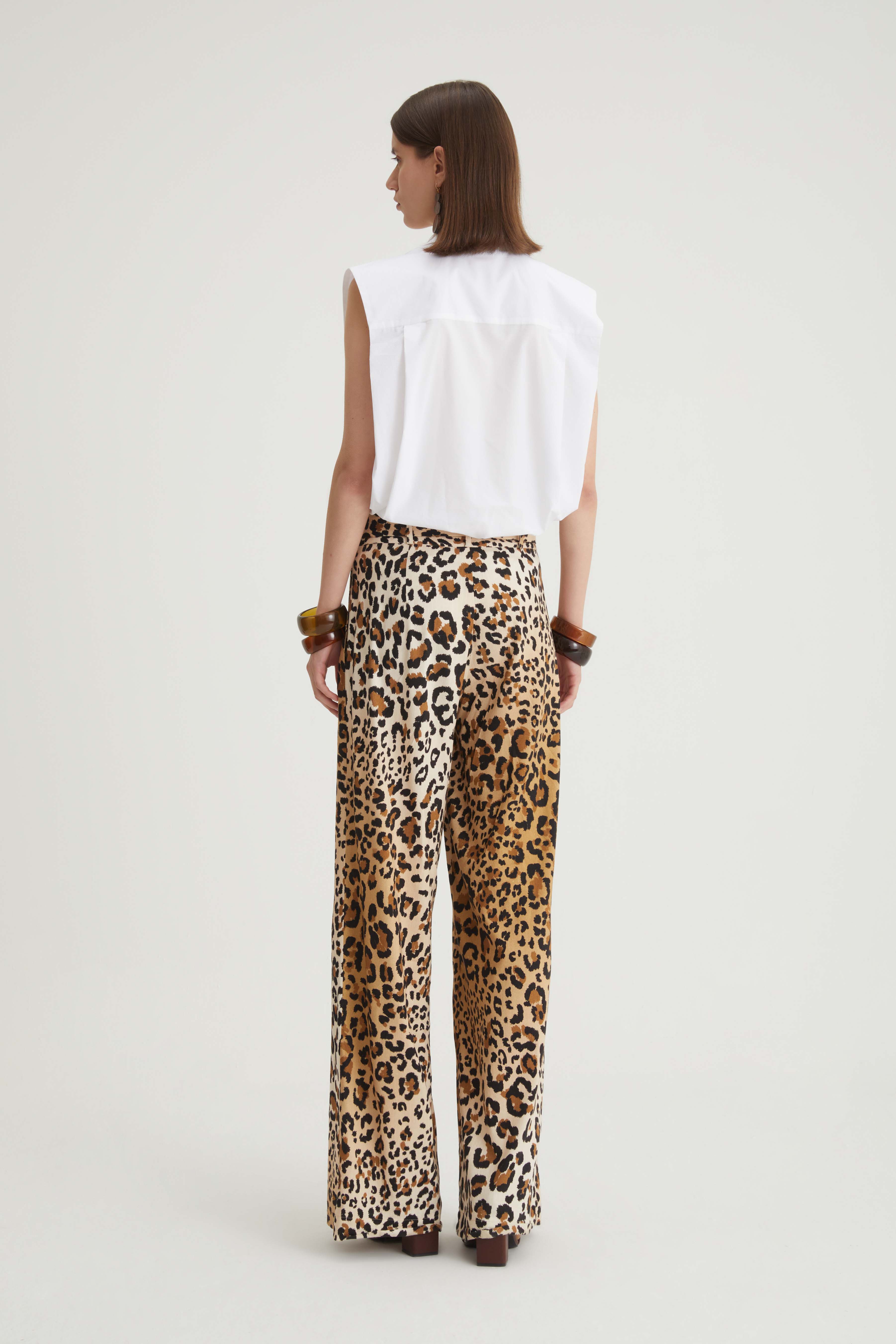 Pantalone ampio in fantasia animalier