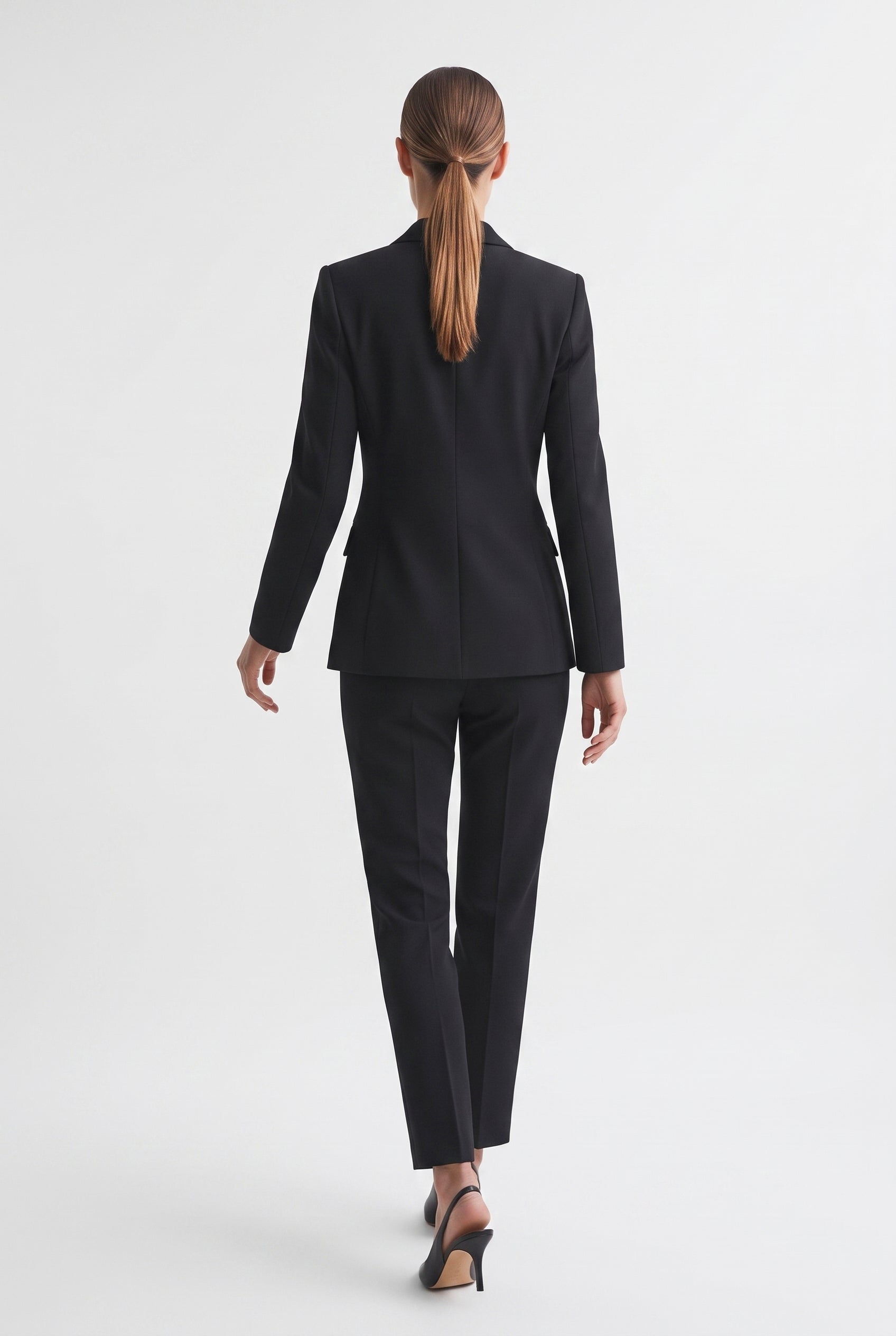 Tailleur in Cotone Tecnico Giacca Monopetto e Pantalone Dritto Nero