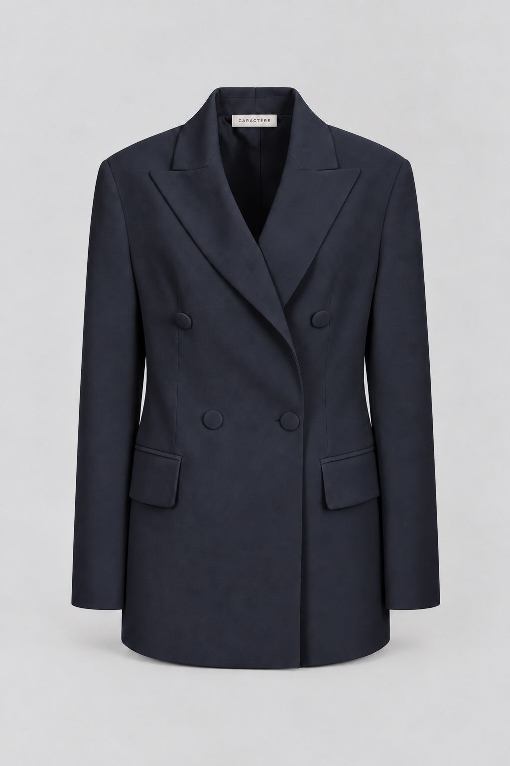 Tailleur in crepe giacca over e pantalone a sigaretta stretto