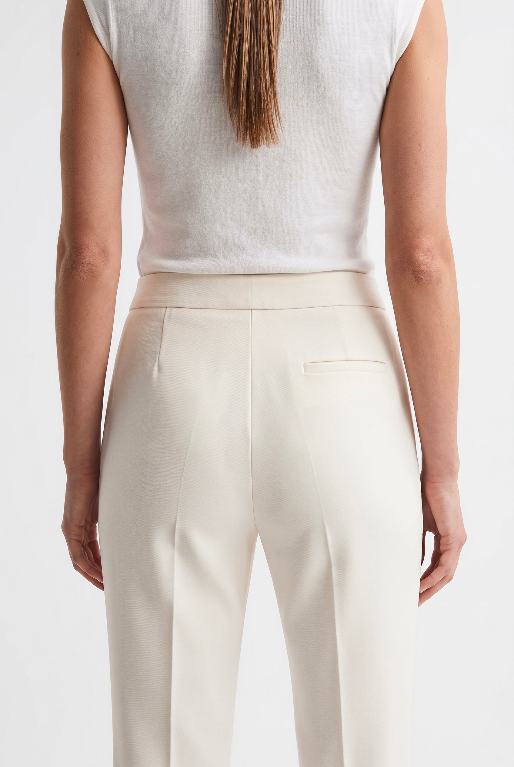 Tailleur Punto Milano Giacca Monopetto e Pantalone a Sigaretta Latte