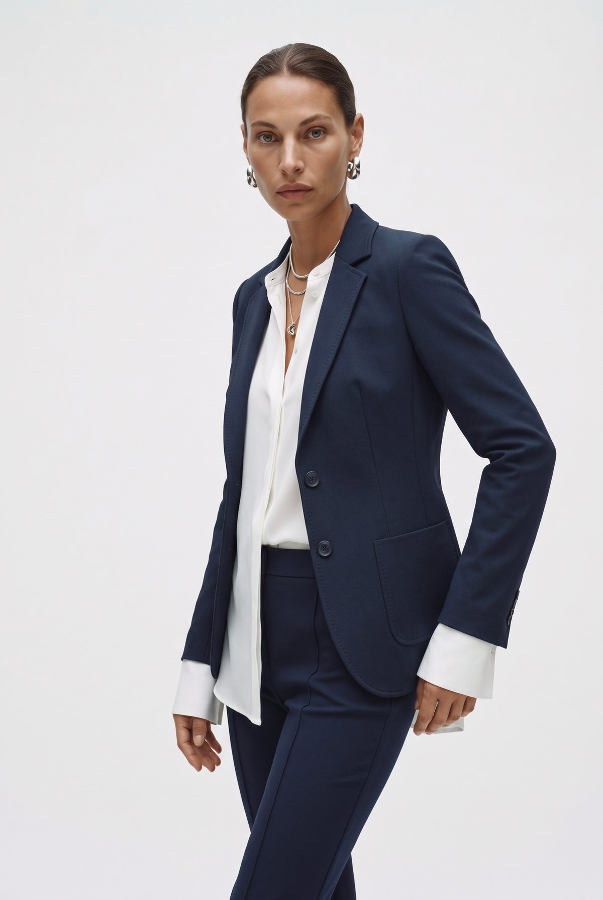 Camicia Donna in Satin – Linea Morbida Design Essenziale Elegante