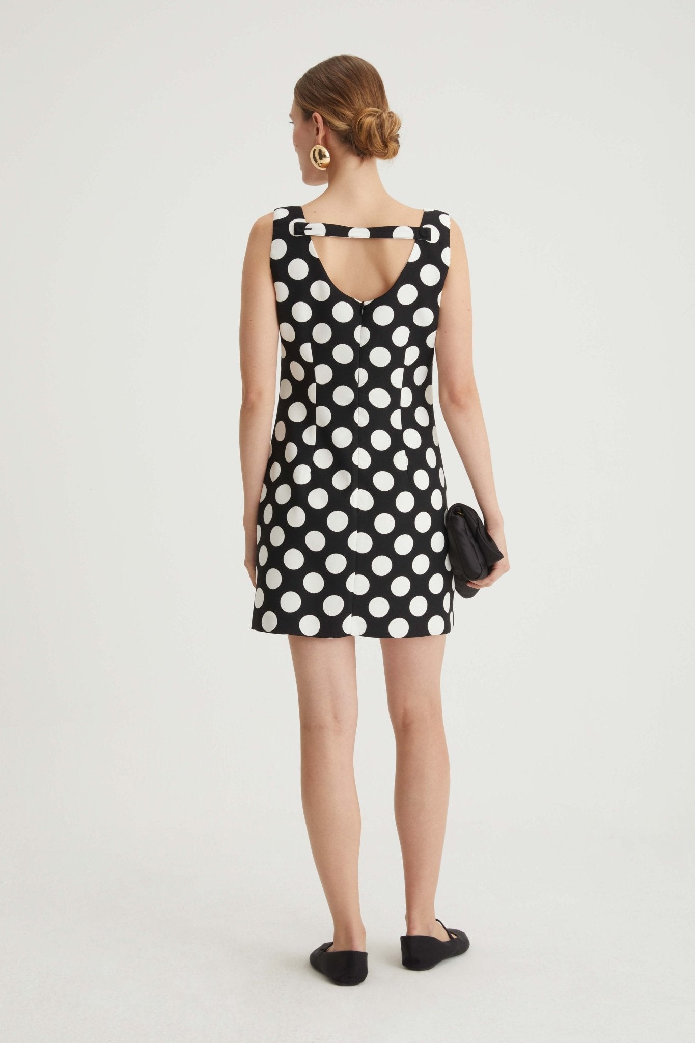 Abito corto a pois - Caractère
