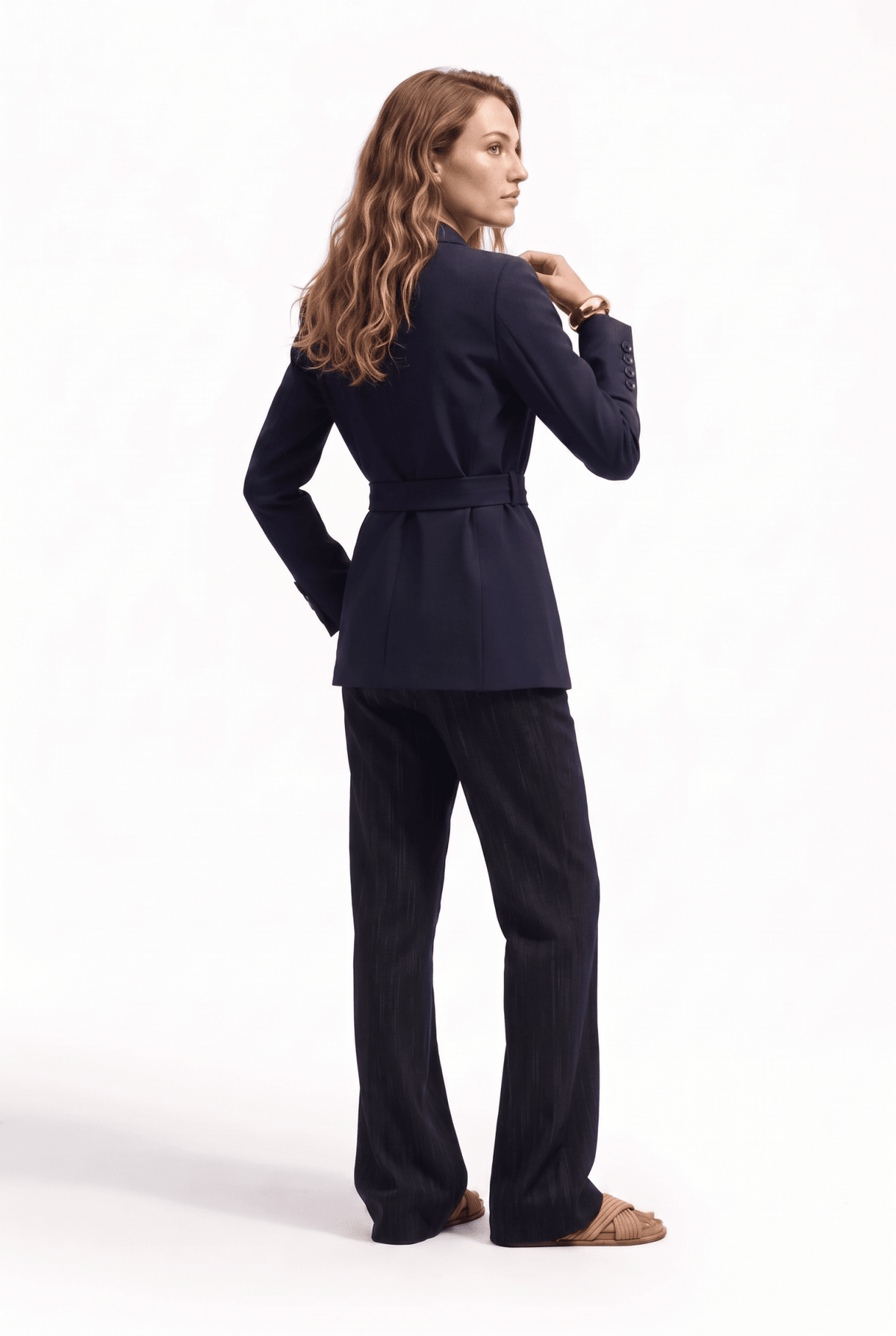 Blazer Donna con Cintura Annodata e Revers a Lancia – Strutturato e Femminile - Caractère