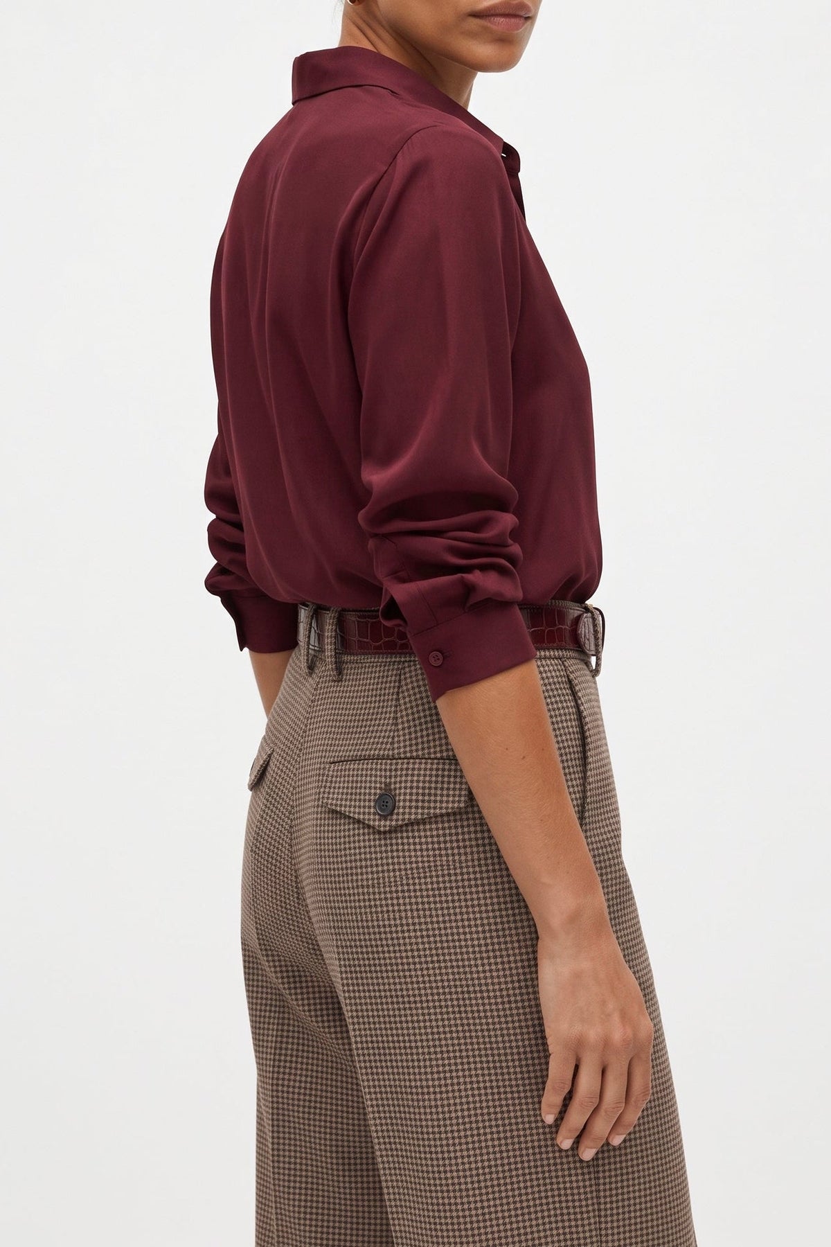 Camicia Donna Elegante a Manica Lunga Colletto Classico – Raffinata da Ufficio - Caractère
