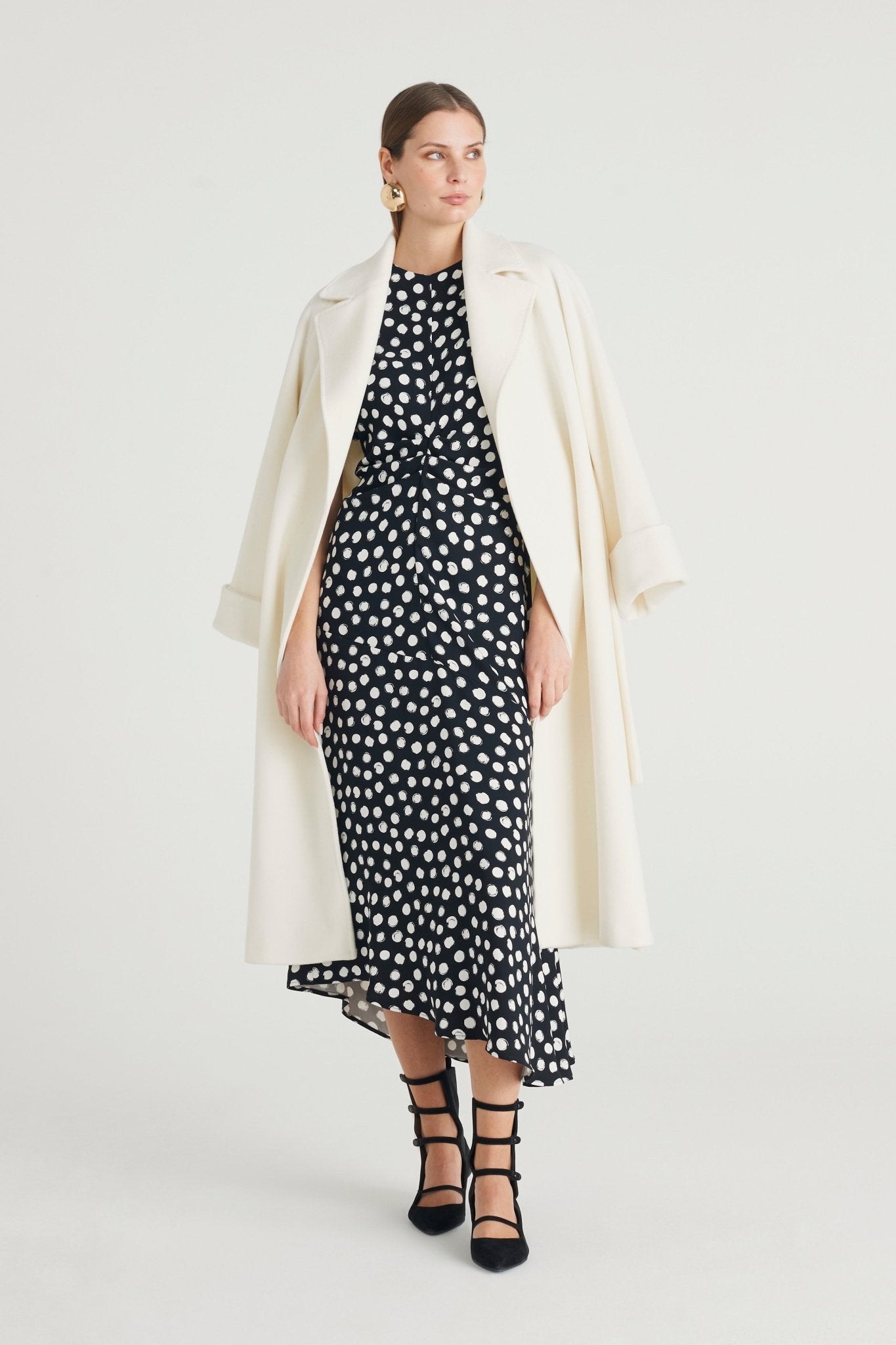 Cappotto con cintura - Caractère