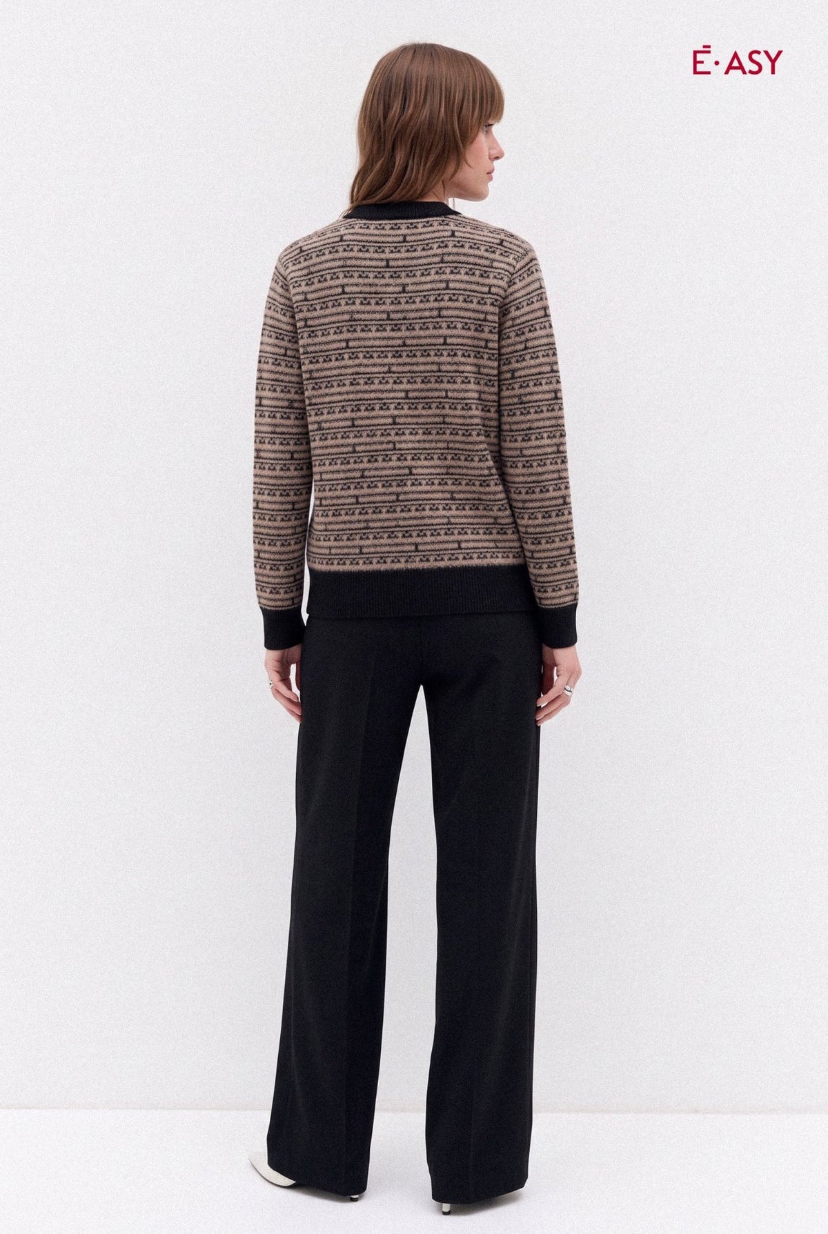 Cardigan Tweed con Tasche e Bottoni Gioiello - Caractère