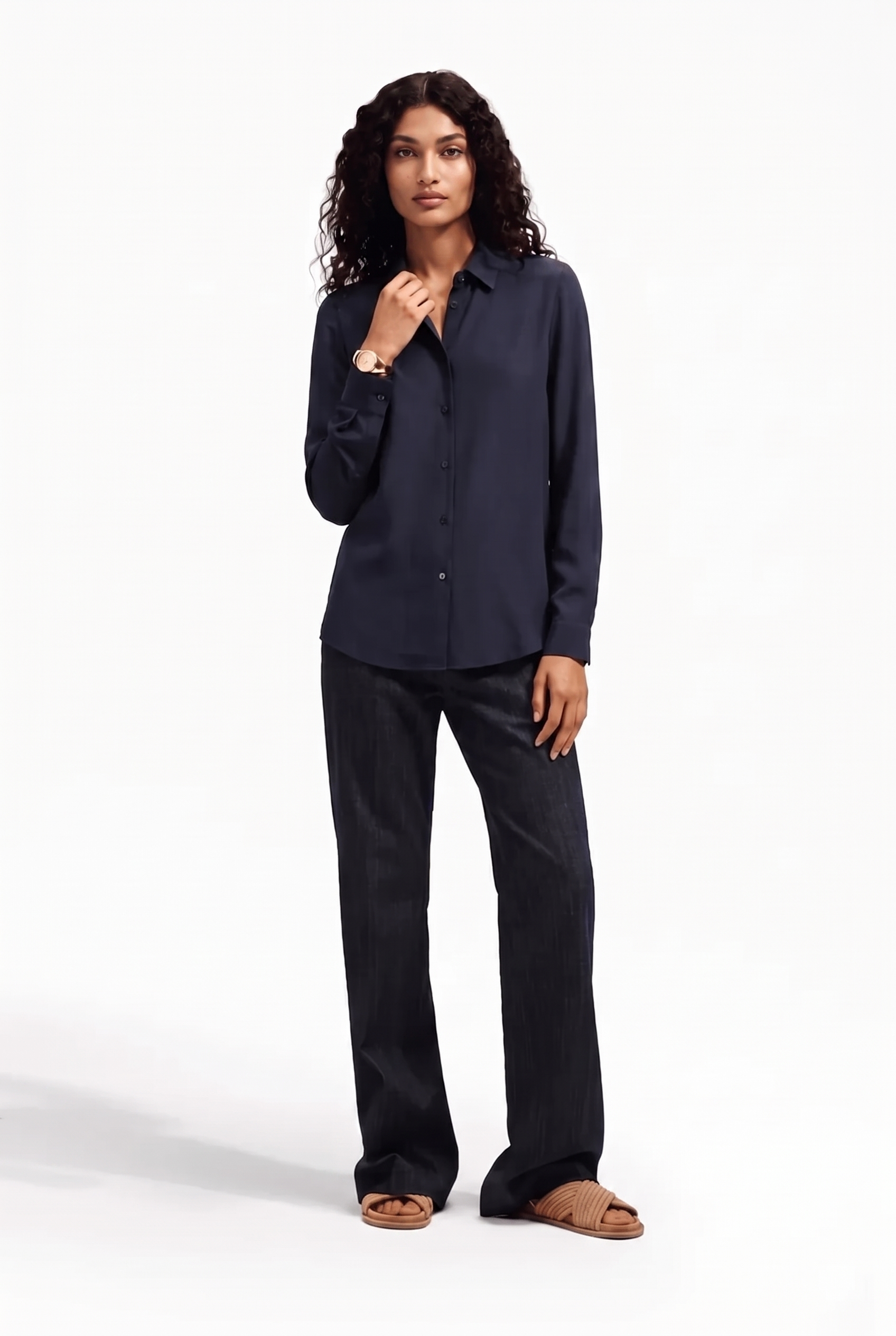 Camicia Donna Elegante a Manica Lunga Colletto Classico – Raffinata da Ufficio