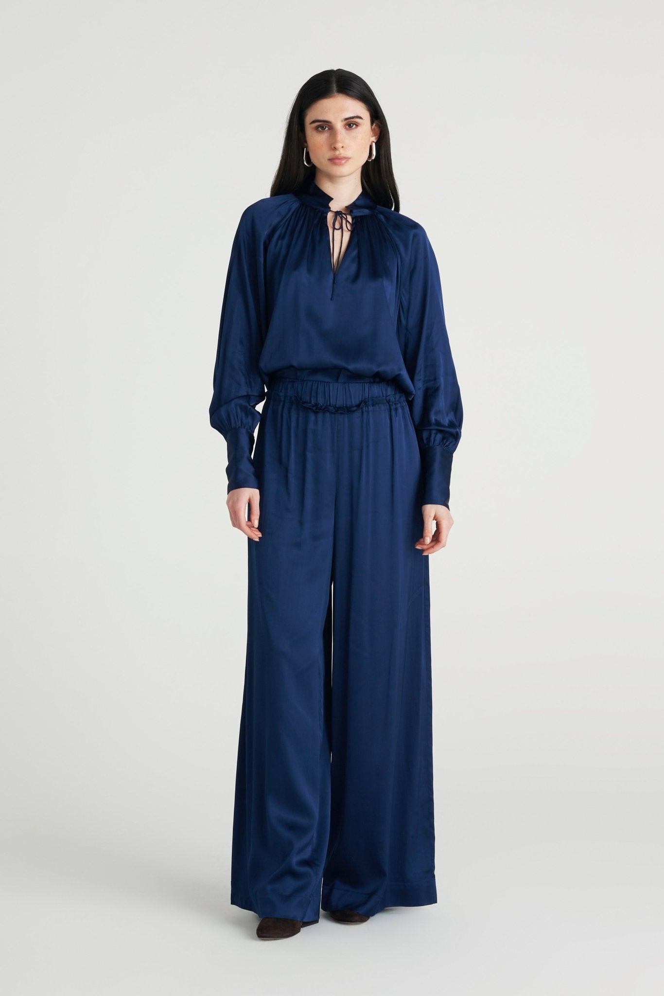Pantalone fluido con pieghe - Caractère