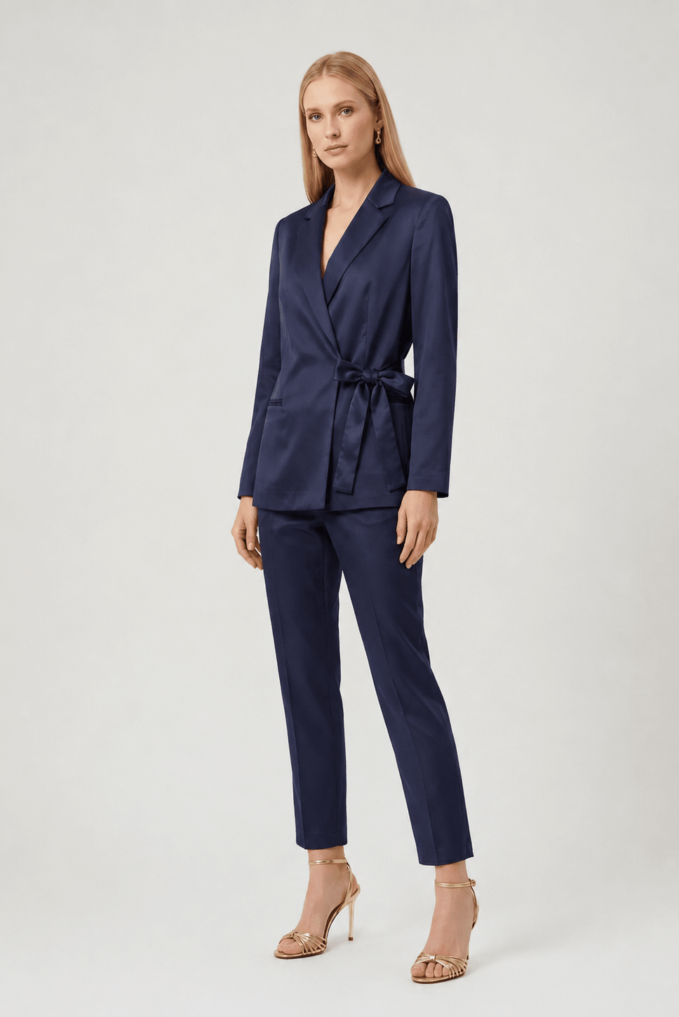 Tailleur in Cotone Giacca con fiocco e Pantalone a Sigaretta - Caractère
