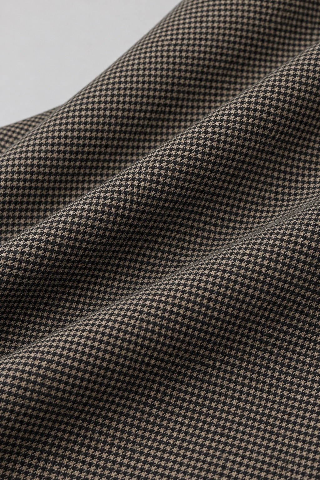Tailleur in tela stretch fantasia blazer doppiopetto collo a lancia e pantalone a sigaretta - Caractère